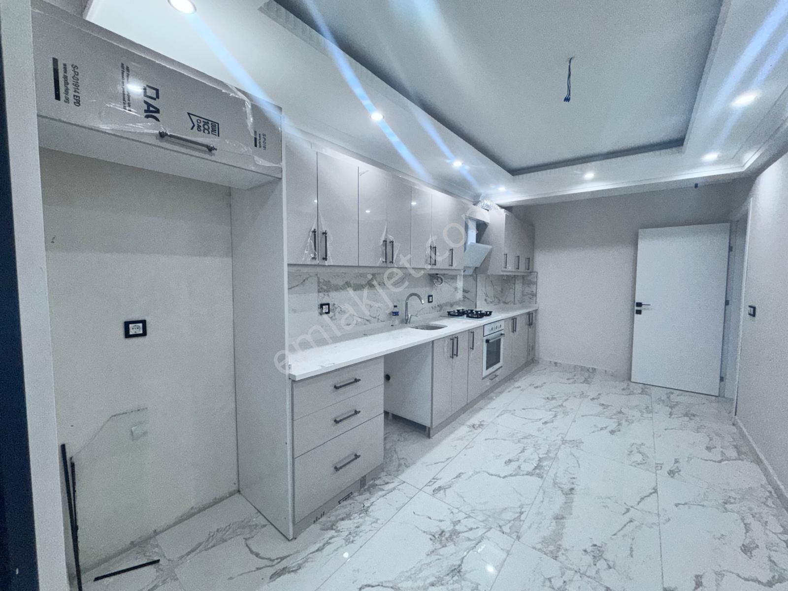 Bandırma Mavi Emlaktan Ayyıldız Mah. 2+1 2 Adet Kiralık Daire - Görsel 2