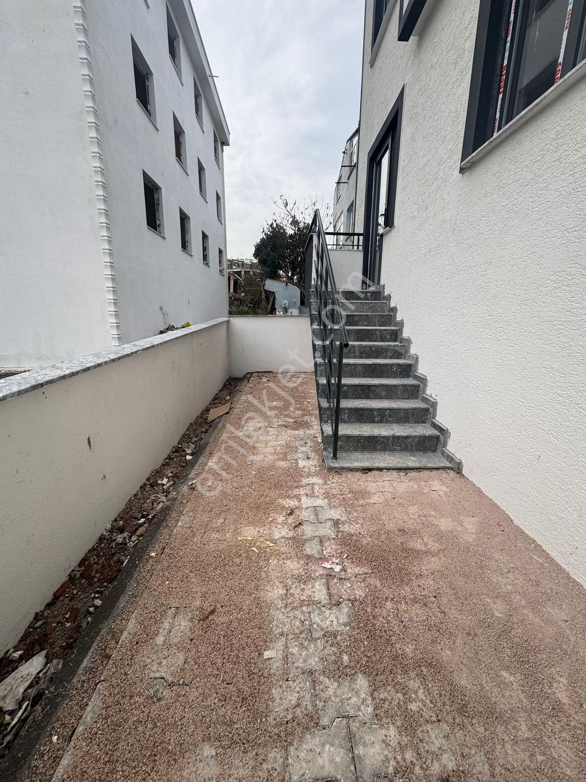 Bandırma Mavi Emlaktan Ayyıldız Mahallesinde 2+1 Kiralık Daire - Görsel 10