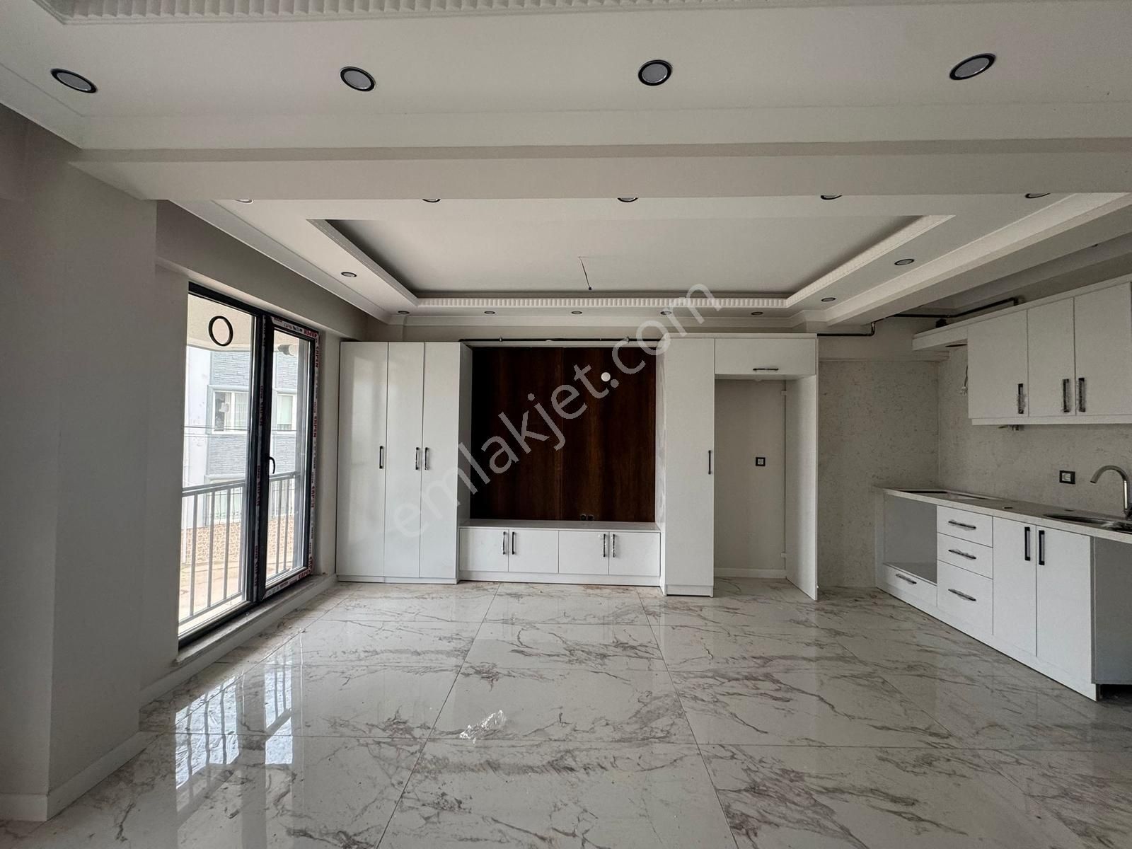 Bandırma Mavi Emlaktan Ayyıldız Mahallesinde 2+1 Kiralık Daire - Görsel 32