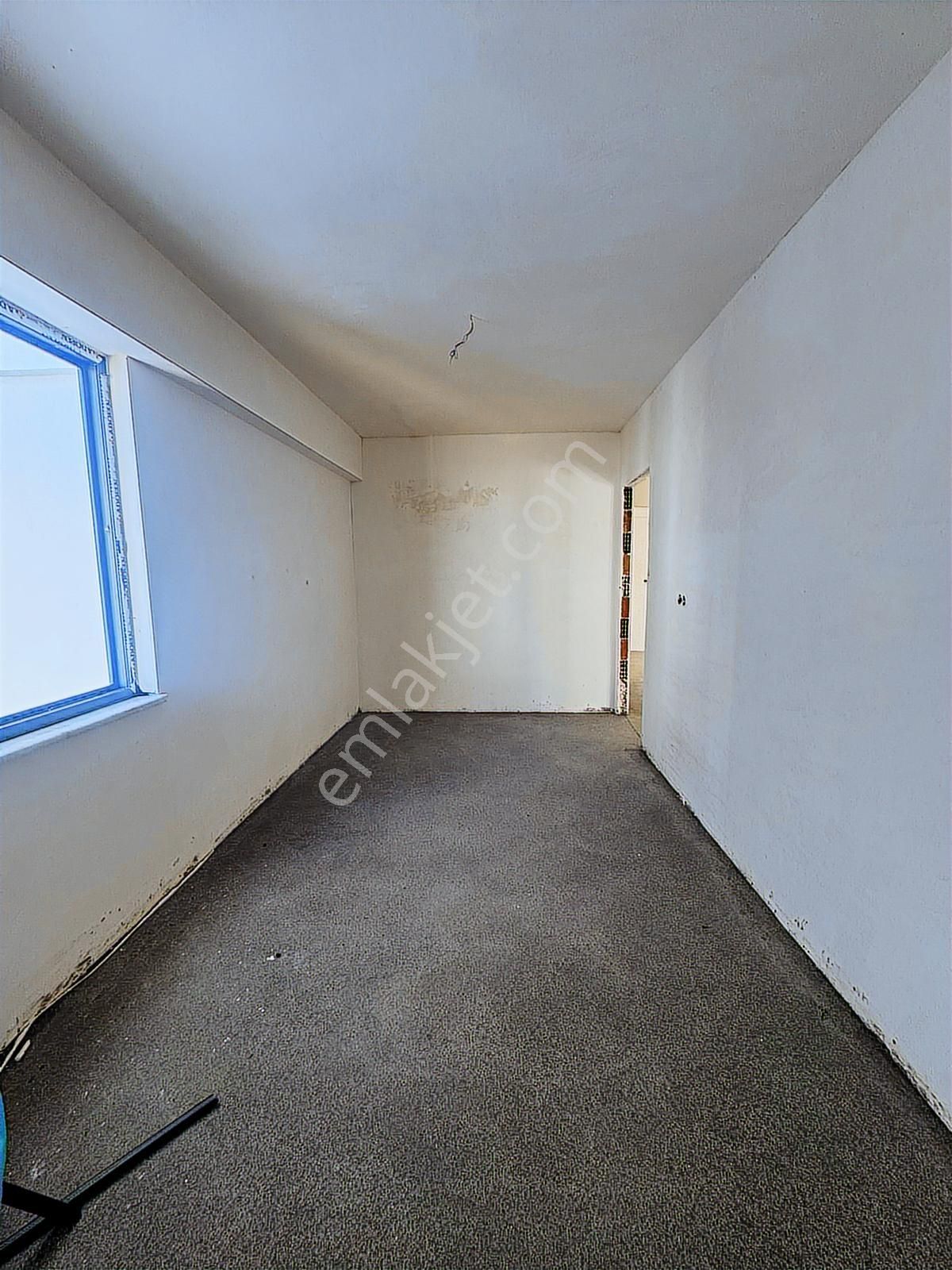 Bandırma Mavi Emlaktan 600 Evler Mahallesinde 2+1 Satılık Daiere - Görsel 2