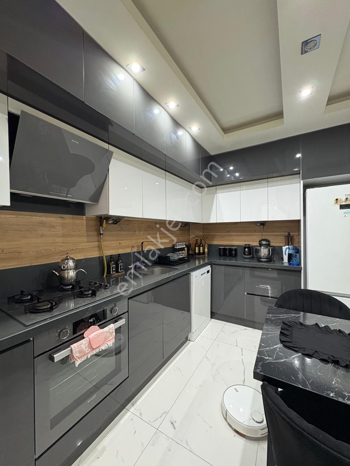 Bandırma Mavi Emlaktan İhsaniye Mahallesinde 3+1 Satılık Daire - Görsel 3