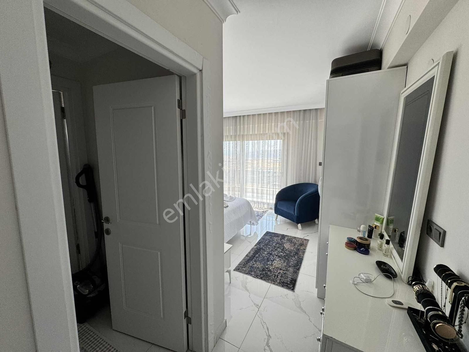 Foça Emlak'tan Foçaköy De Satılık 4+1 Havuzlu Müstakil Villa - Görsel 12