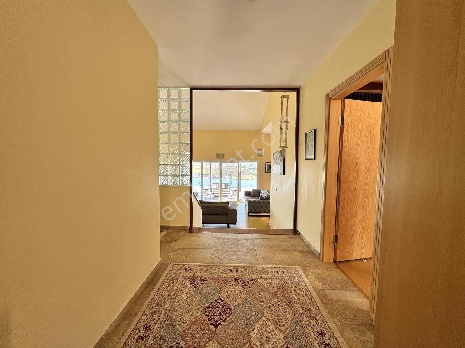 Foçaköyde I Tam Müstakil I Sonsuzluk Havuzlu I 3+1 Taş Villa - Görsel 19