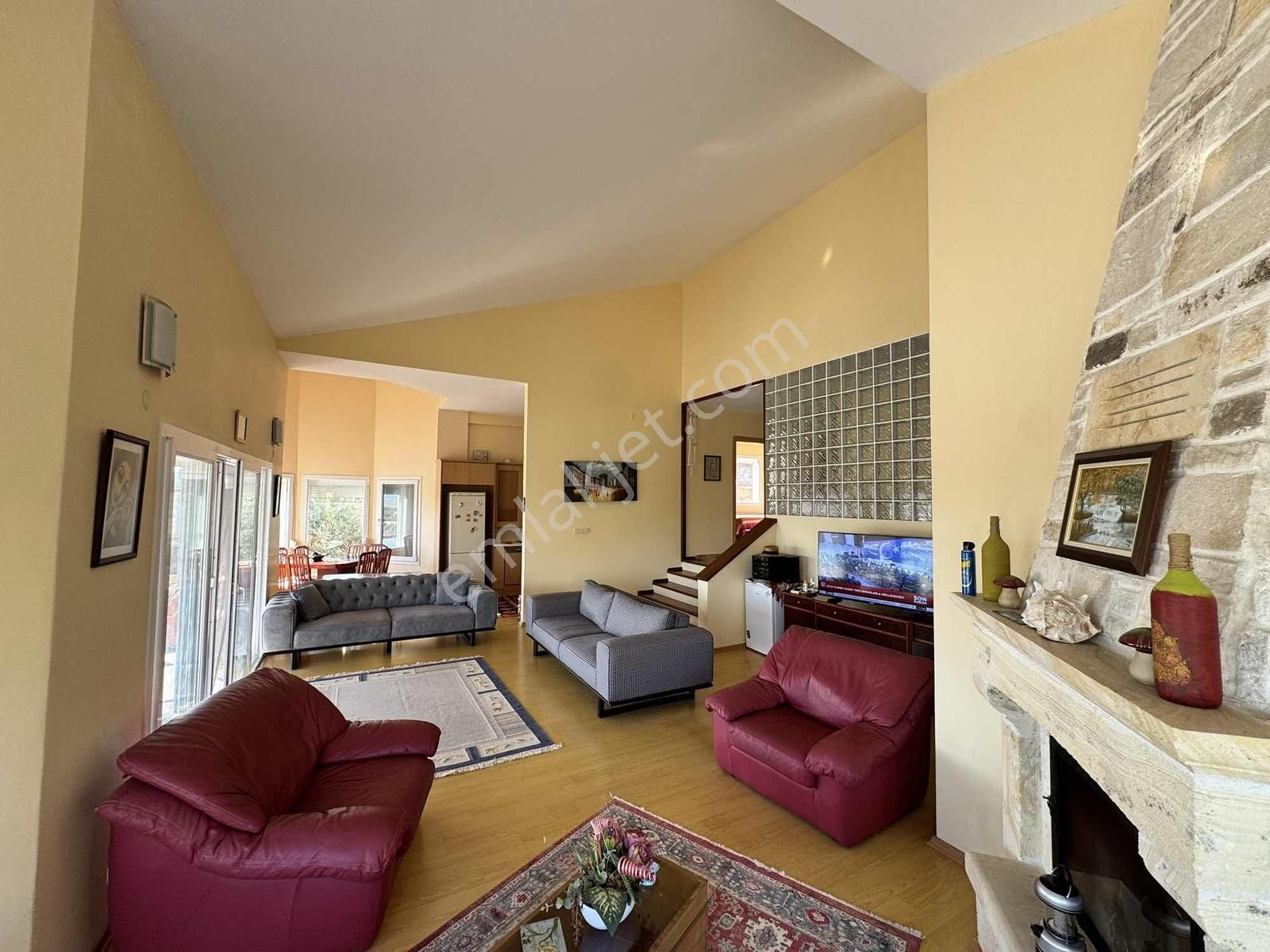 Foçaköyde I Tam Müstakil I Sonsuzluk Havuzlu I 3+1 Taş Villa - Görsel 8