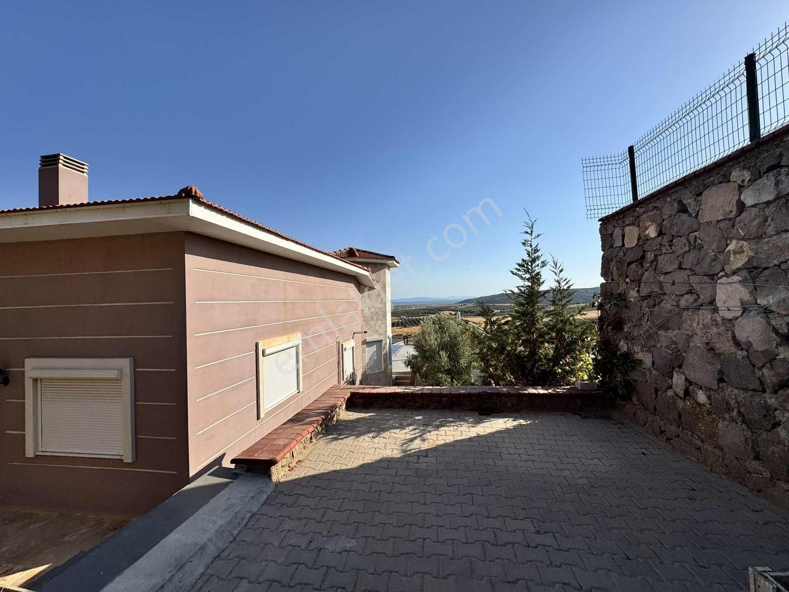 Foçaköyde I Tam Müstakil I Sonsuzluk Havuzlu I 3+1 Taş Villa - Görsel 22