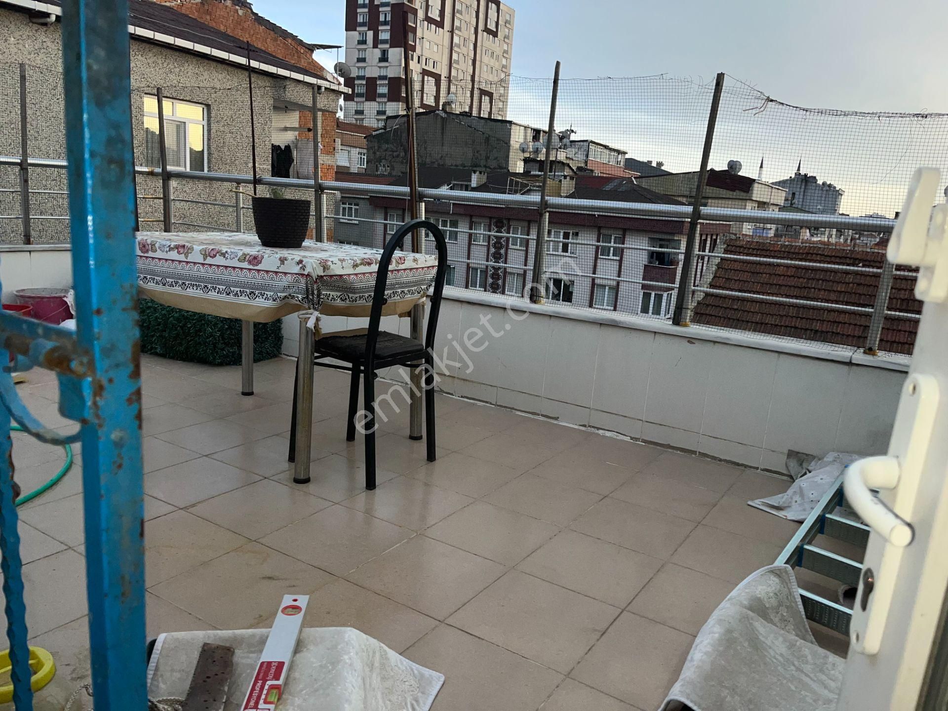 Bağcılar Yıldıztepe Mah. Kısmen Eşyalı Çatı Katı Daire - Görsel 18