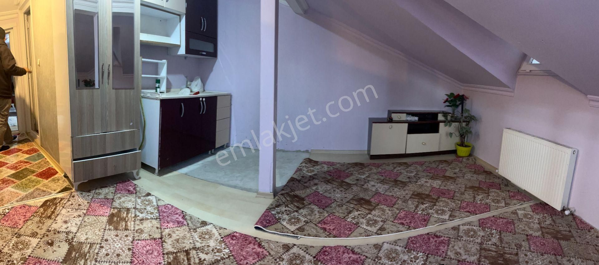 Bağcılar Yıldıztepe Mah. Kısmen Eşyalı Çatı Katı Daire - Görsel 14