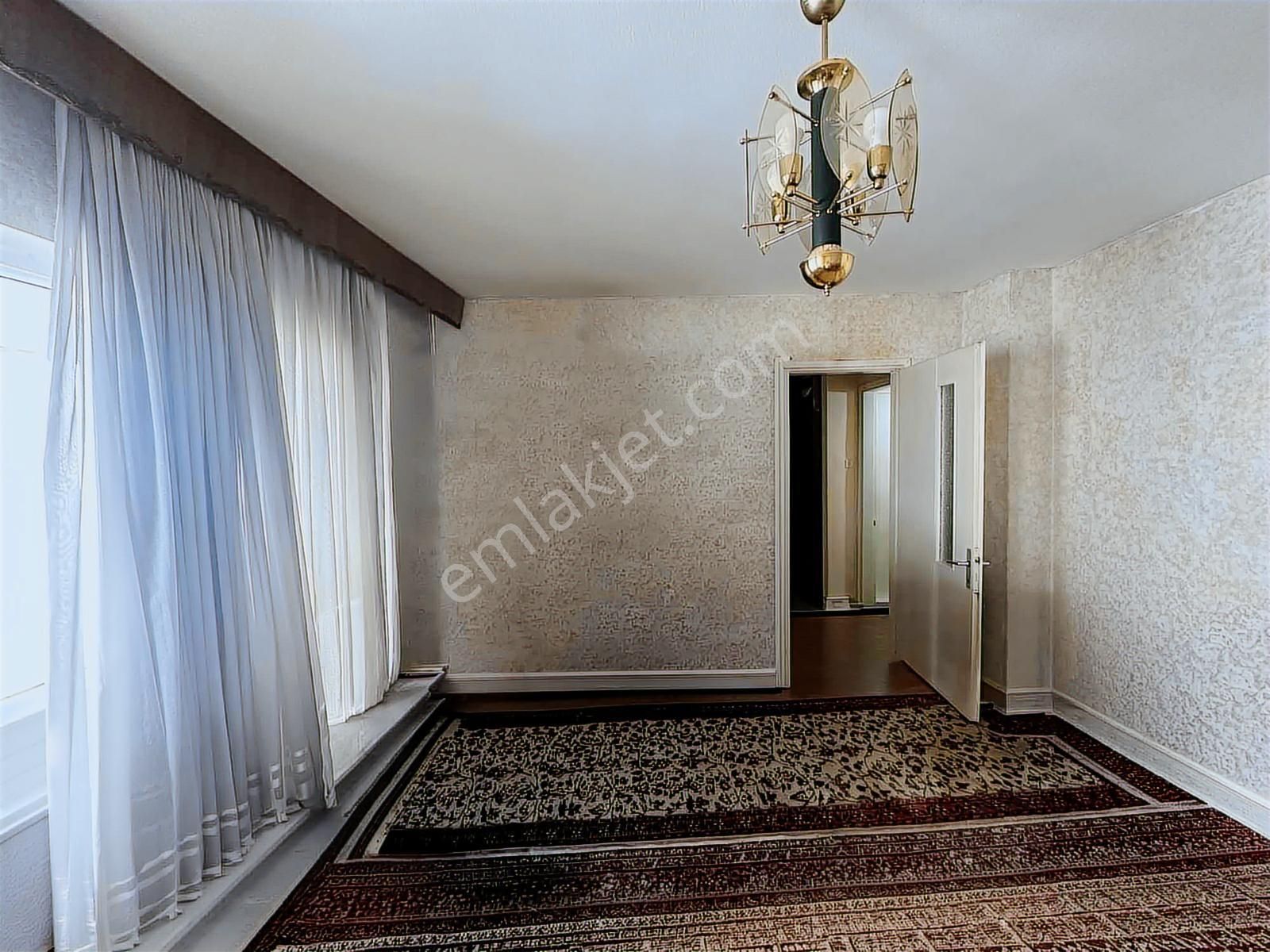 Üçyol Metro'ya 2 Dk Bahçelievler Merkezde Satılık 3+1 Köşe Daire - Görsel 18