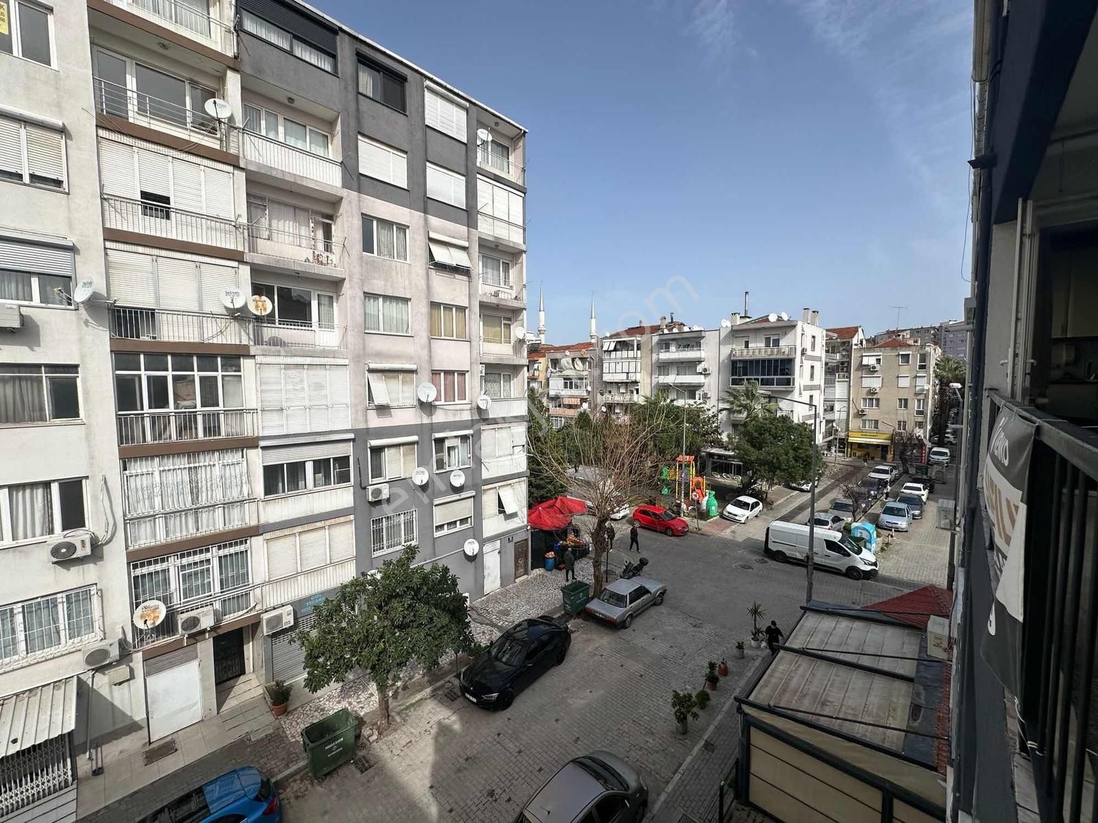 Üçyol Metro'ya 2 Dk Bahçelievler Merkezde Satılık 3+1 Köşe Daire - Görsel 9