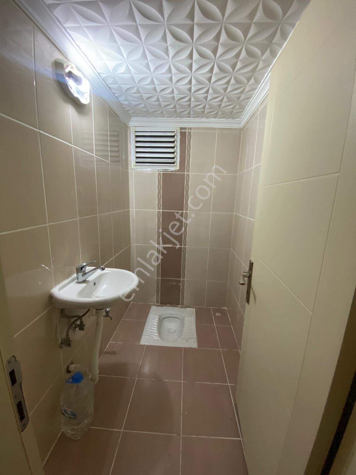 Trabzon'da Kiralık 2+1 Daire - Görsel 18