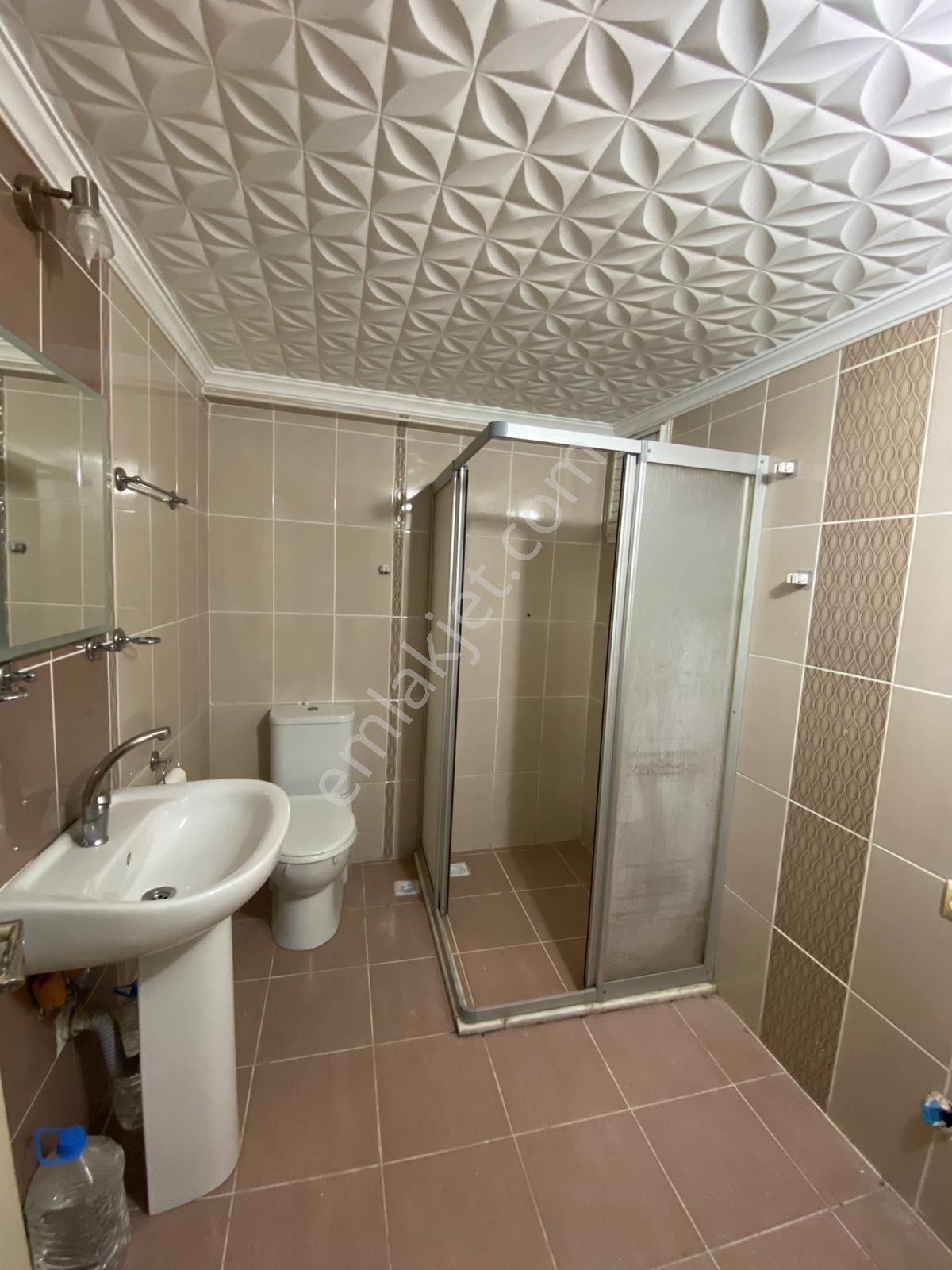 Trabzon'da Kiralık 2+1 Daire - Görsel 16