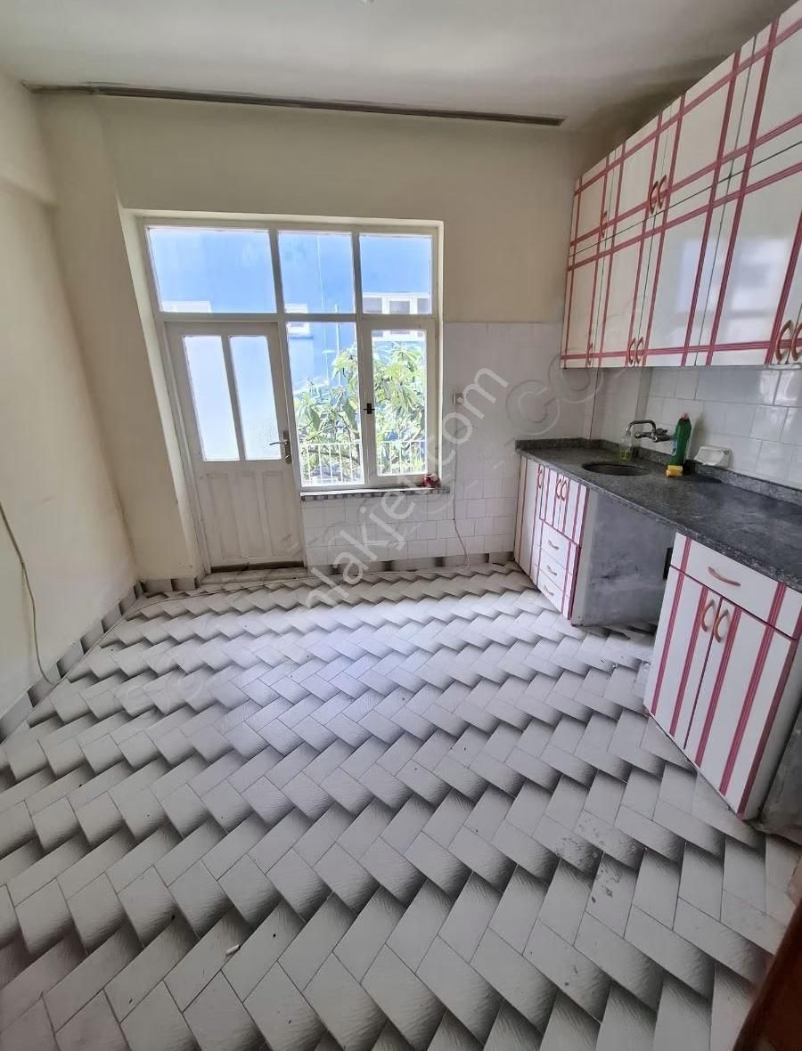 Manavgat Yukarı Pazarcı Mahallesinde 1+1 Kiralık Daire - Görsel 18