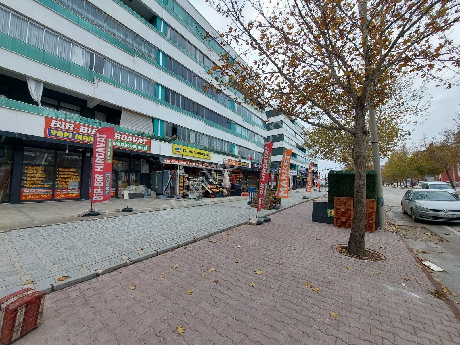Kontv Arkası Gelişen Lokasyonda Yatırımlık Köşe Depolu Dükkan - Görsel 4