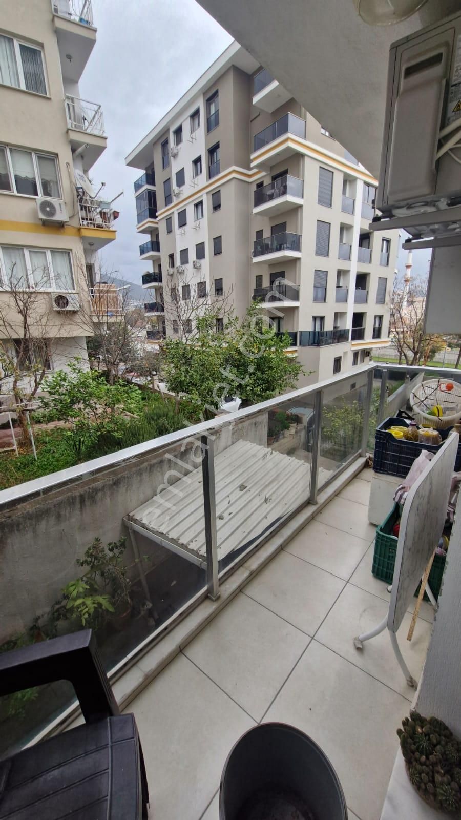 Bornova Erzene'de Genç Binada, Asansörlü 2+1 - Görsel 22