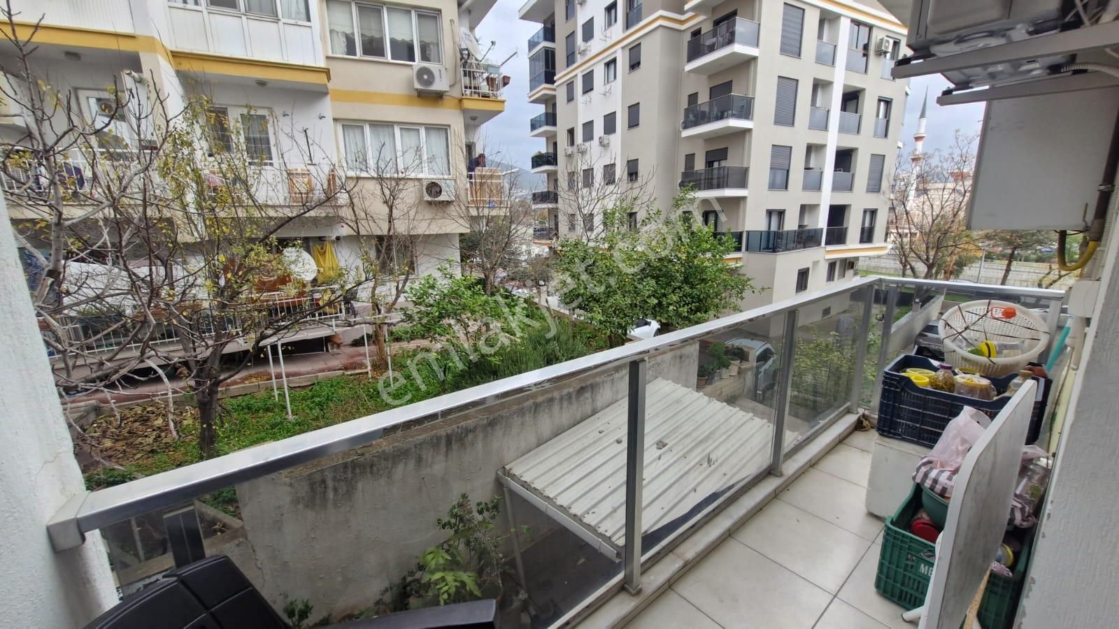 Bornova Erzene'de Genç Binada, Asansörlü 2+1 - Görsel 23