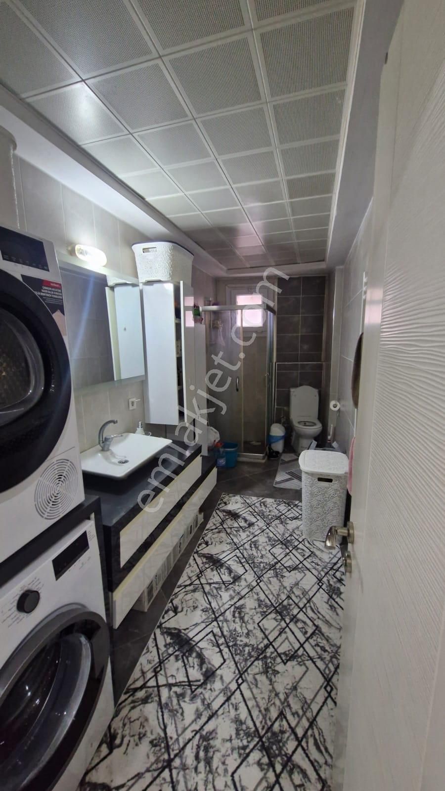 Bornova Erzene'de Genç Binada, Asansörlü 2+1 - Görsel 13