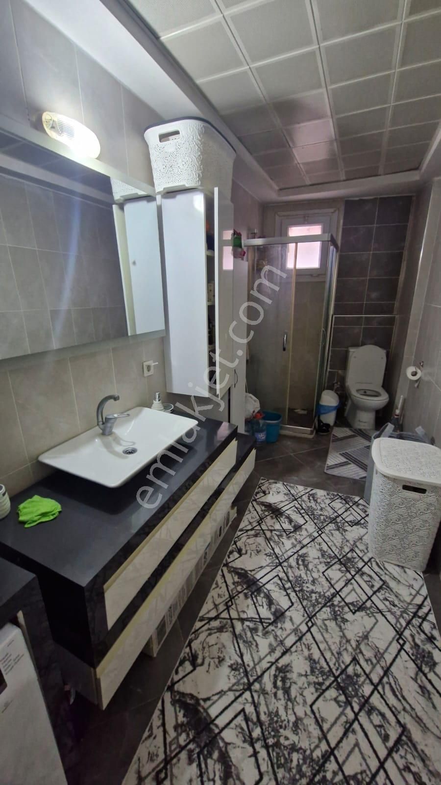 Bornova Erzene'de Genç Binada, Asansörlü 2+1 - Görsel 12