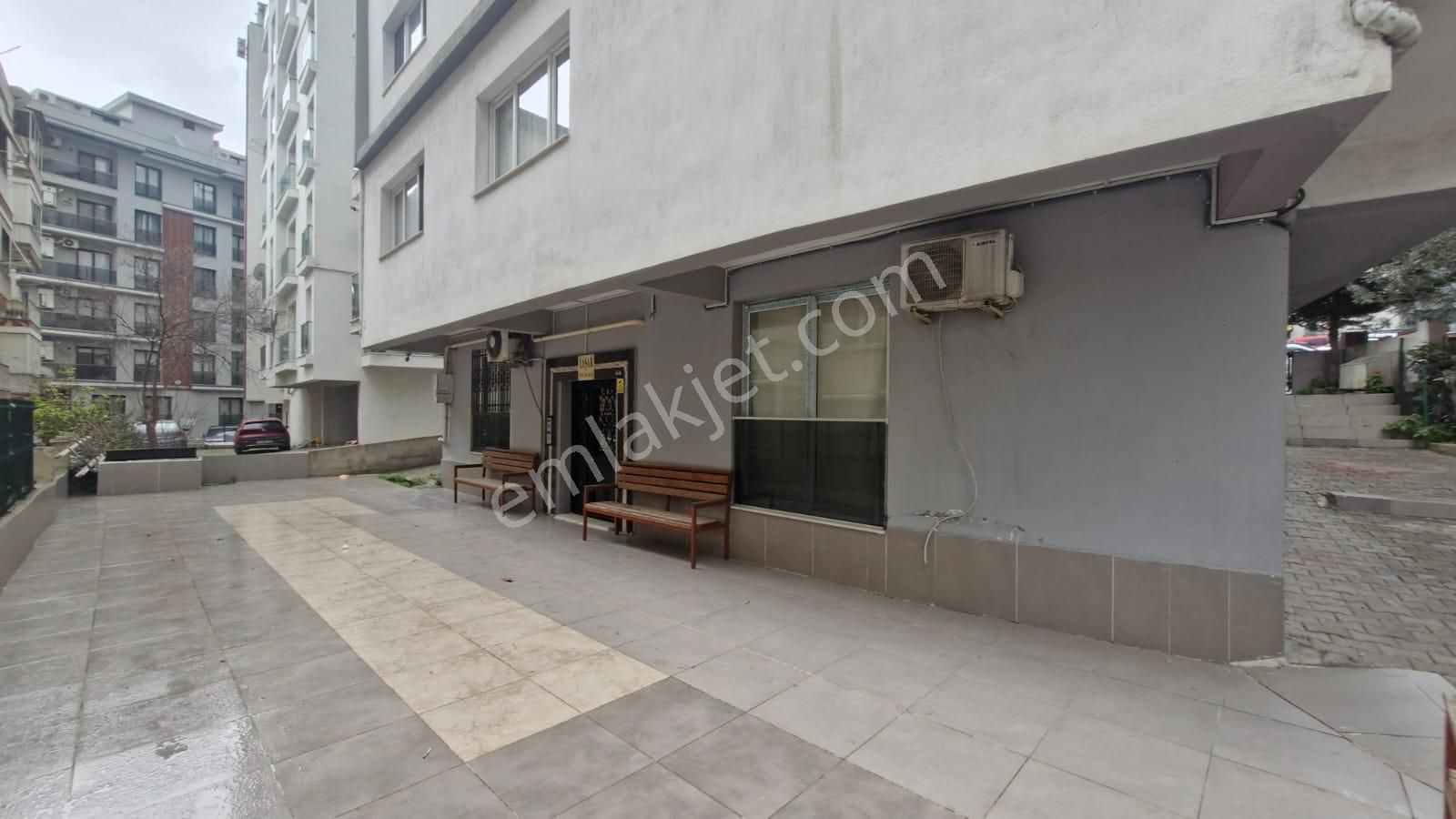 Bornova Erzene'de Genç Binada, Asansörlü 2+1 - Görsel 34