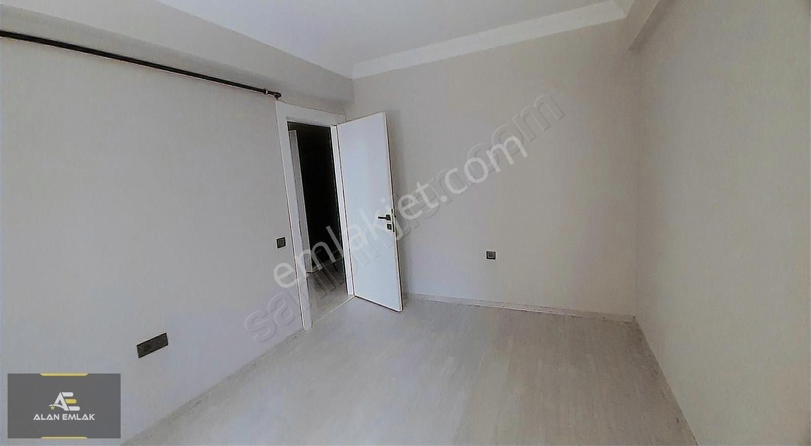 Alan Emlak;küçükkolpınar'da, 2+0 Sıfır Lüks Daire - Görsel 3