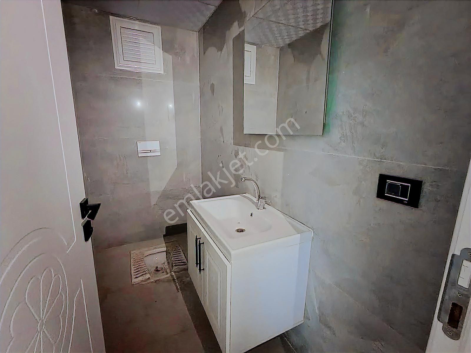 Blokyapı'dan Yenişafak'ta Havuzlu Sitede 3+1 Ara Kat Sıfır Daire - Görsel 6