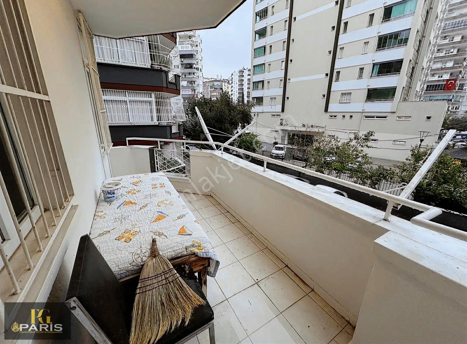 Paris'ten Toros Mahallesinde Cazip 3+1 Satılık Daire - Görsel 2