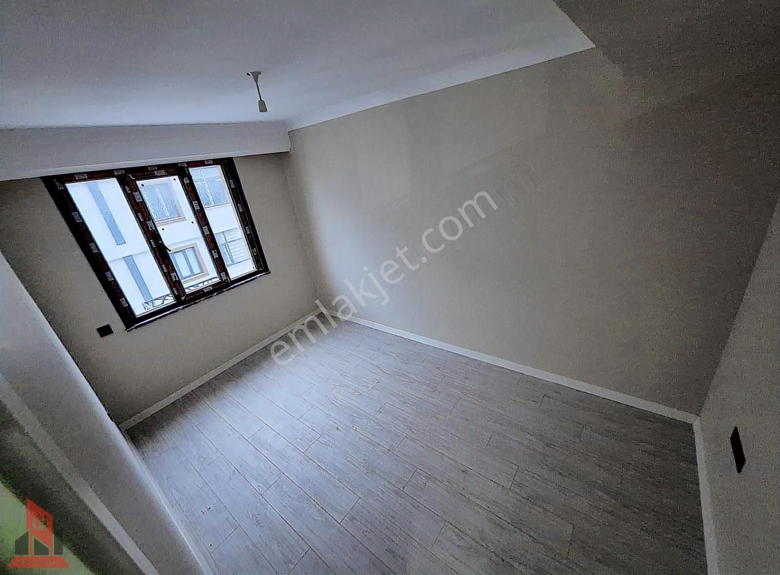 Satılık 1+1 Ara Kat Site İçi Daire - Görsel 10