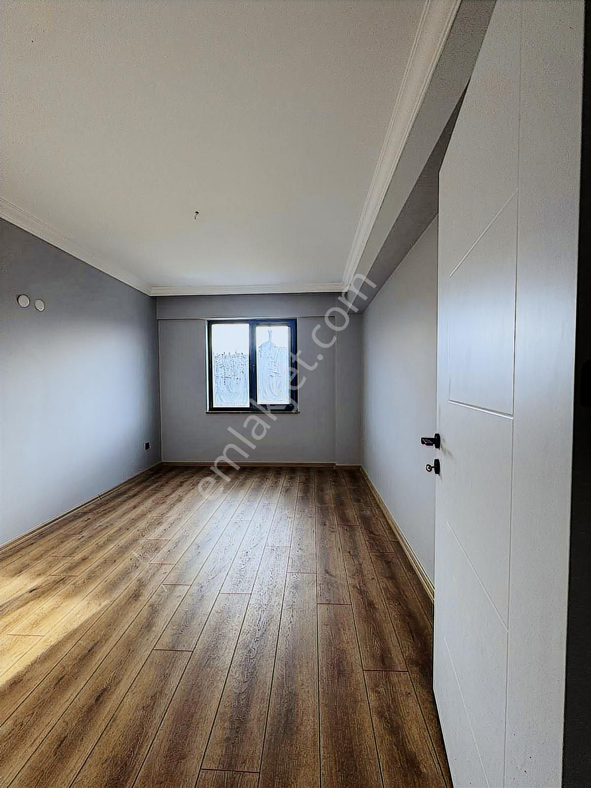 Bandırma Mavi Emlaktan Yeni Mahallede 3+1 Kiralık Daire - Görsel 11