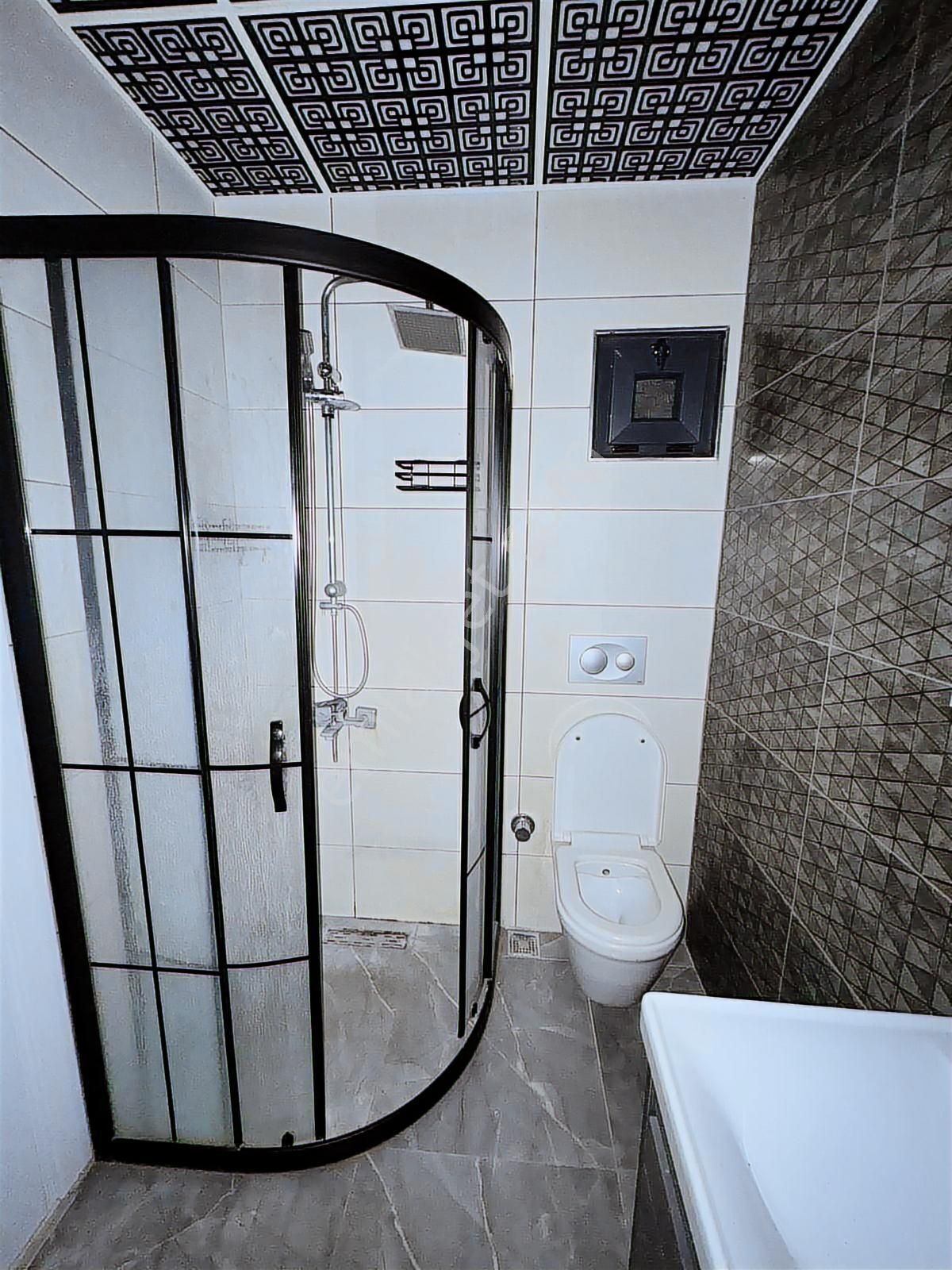 Bandırma Mavi Emlaktan Yeni Mahallede 3+1 Kiralık Daire - Görsel 9