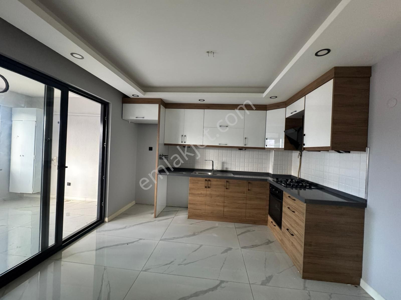 Bandırma Mavi Emlaktan Yeni Mahallede 3+1 Kiralık Daire - Görsel 21