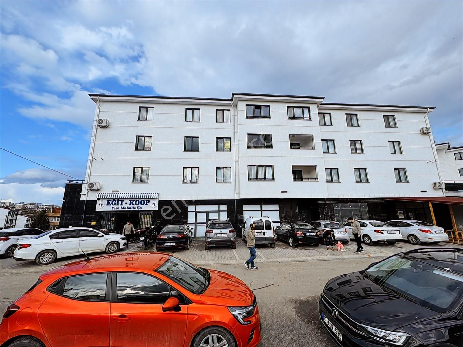 Bandırma Mavi Emlaktan Yeni Mahallede 3+1 Kiralık Daire - Görsel 4