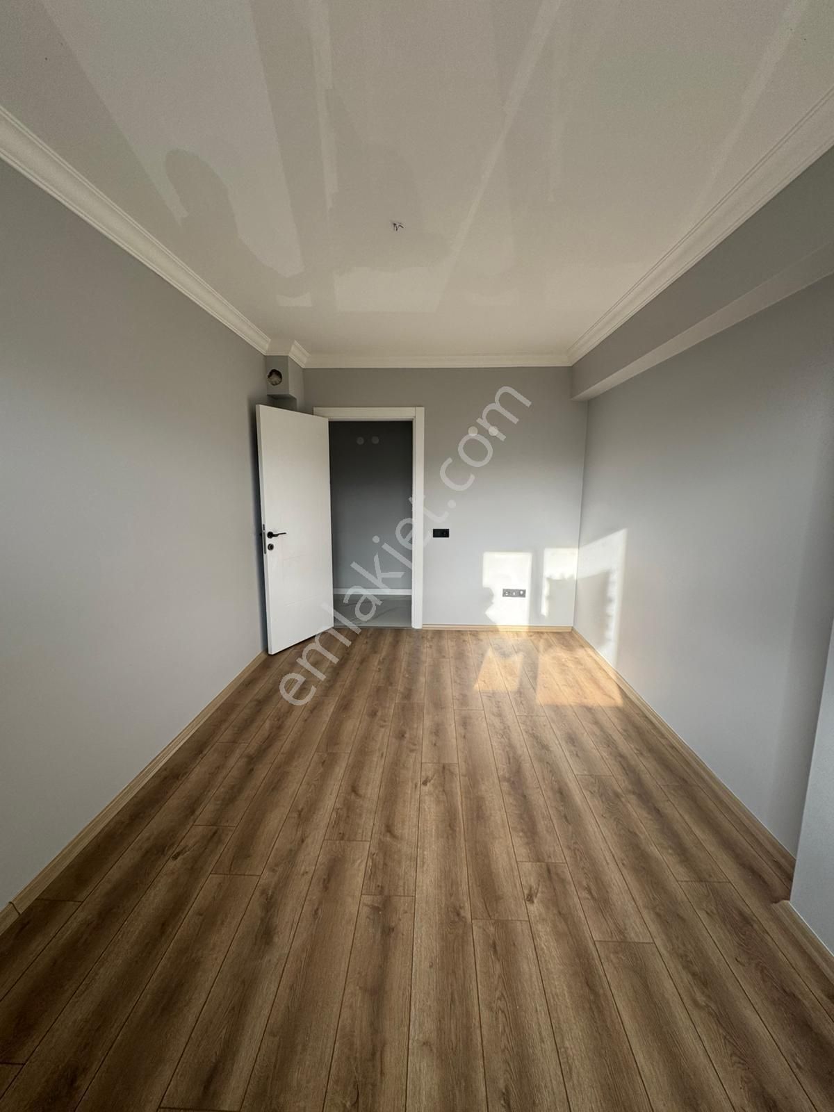 Bandırma Mavi Emlaktan Yeni Mahallede 3+1 Kiralık Daire - Görsel 17