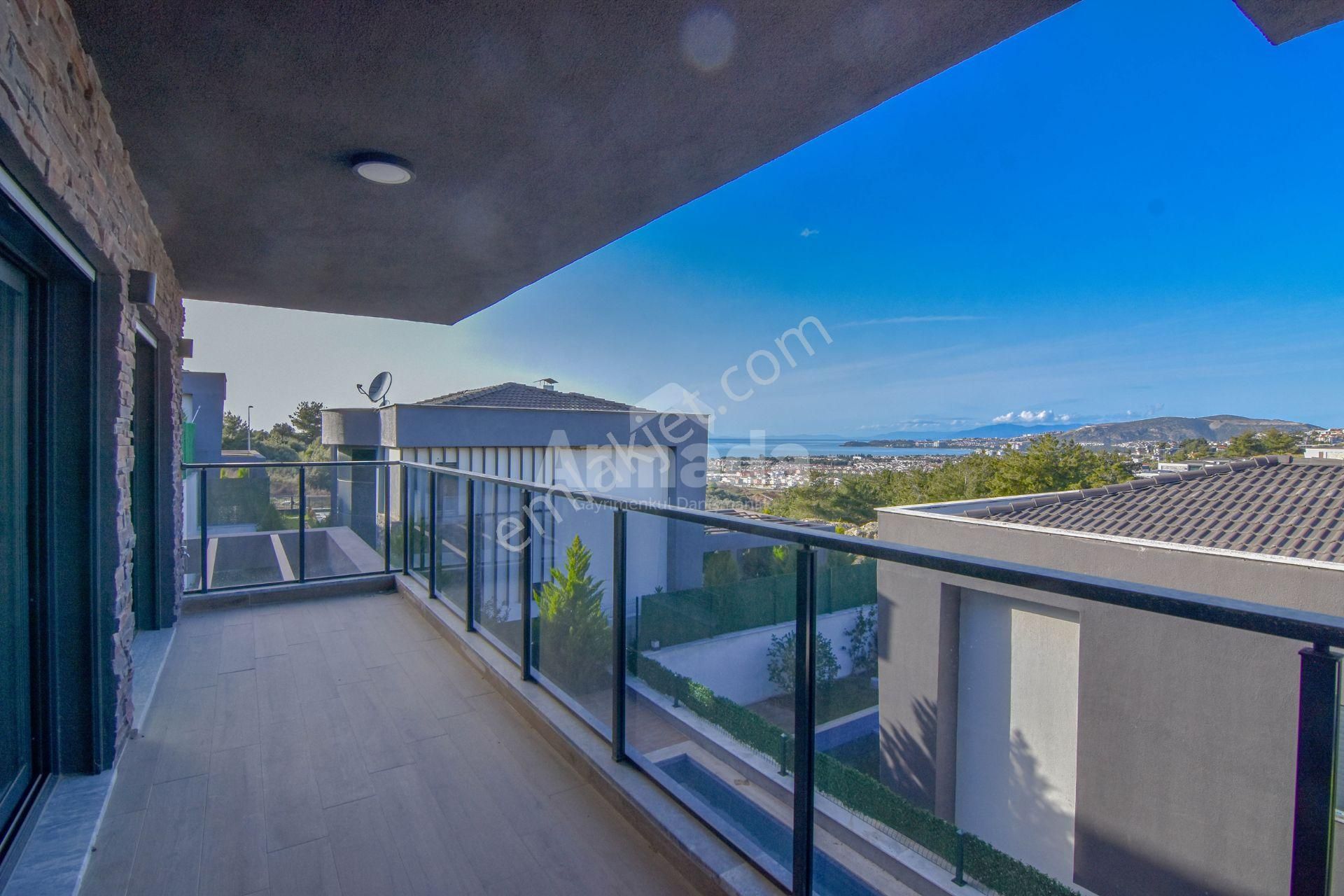 Kuşadası Ultra Lüks 6+1 Özel Havuzlu Deniz Manzaralı Villa - Görsel 24