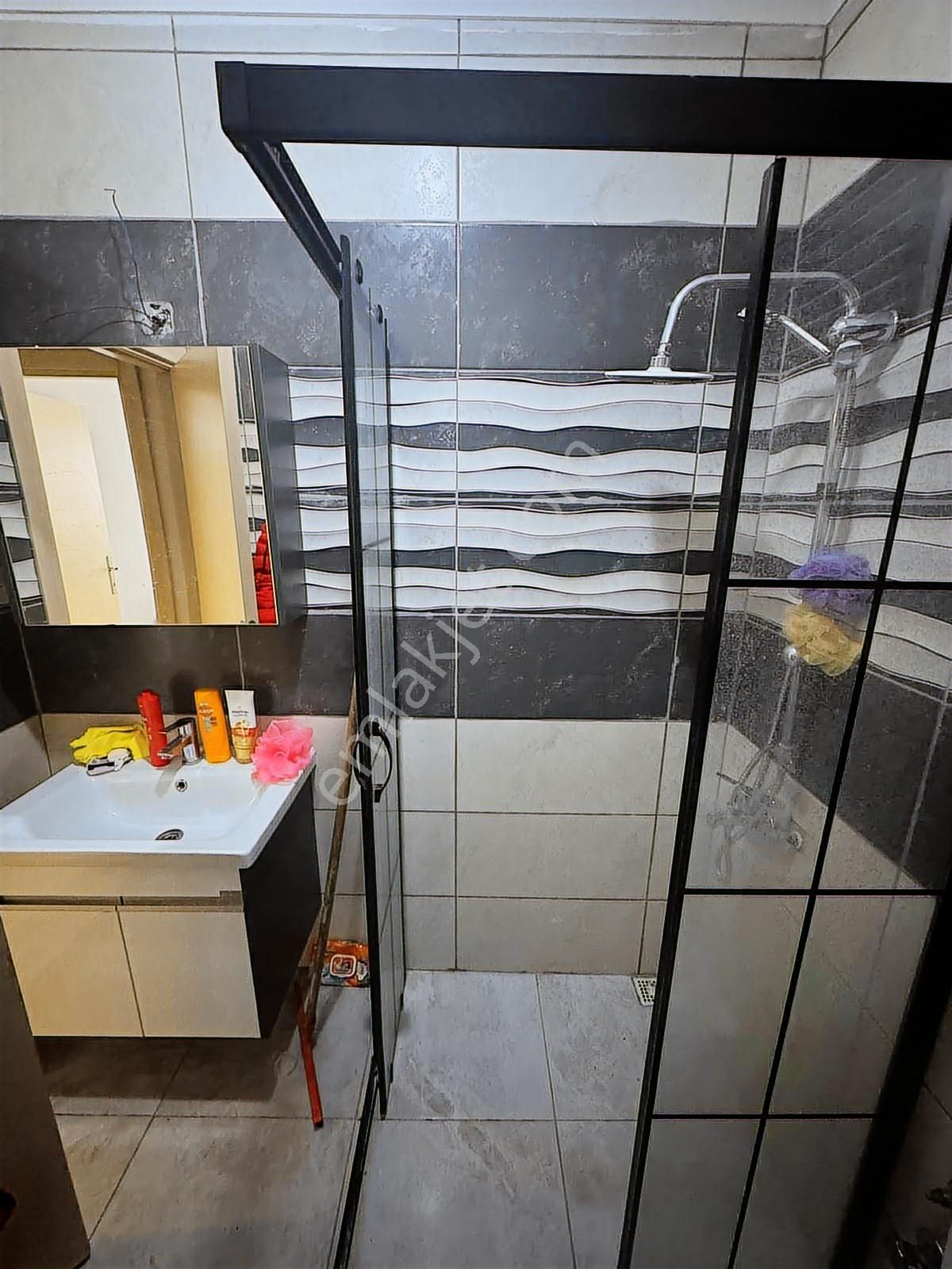 Bandırma Mavi Emlaktan Sunullah Mahallesinde 2+0 Kiralık Daire - Görsel 23