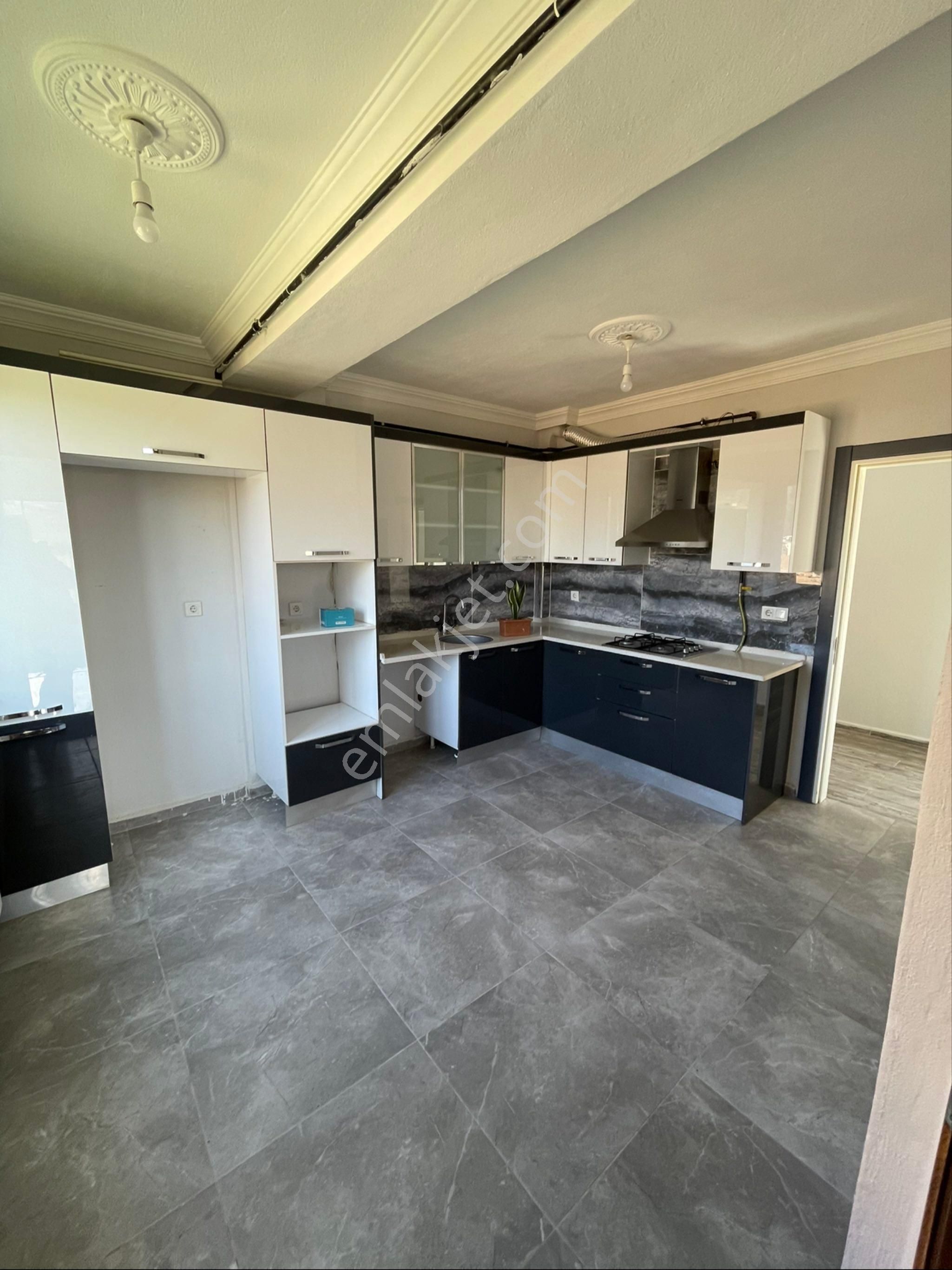 Uyar Gayrimenkulden Kiralık 3+1 Daire - Görsel 10