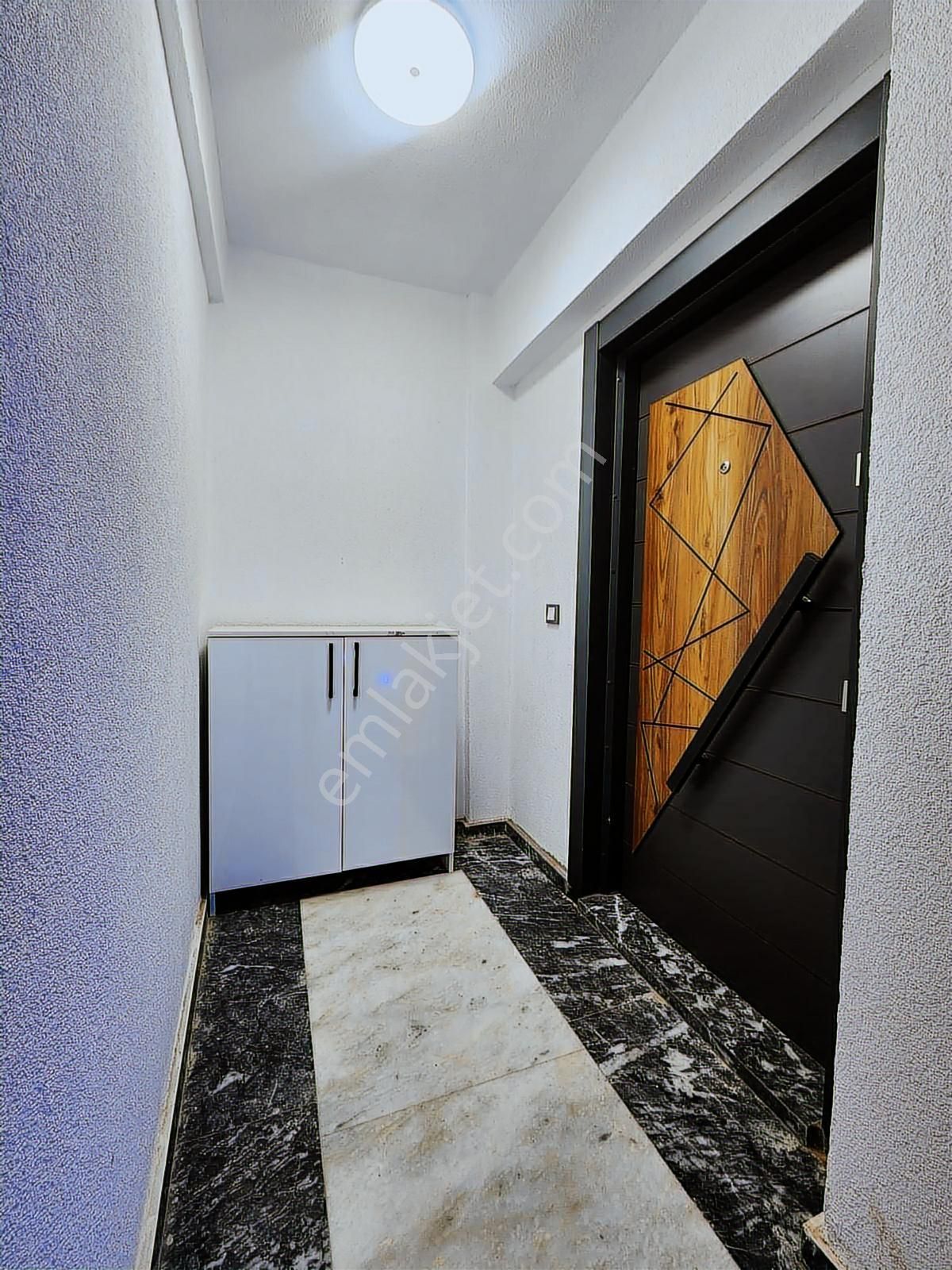 Bandırma Mavi Emlaktan Sunullah Mahallesinde 2+0 Satılık Daire - Görsel 6