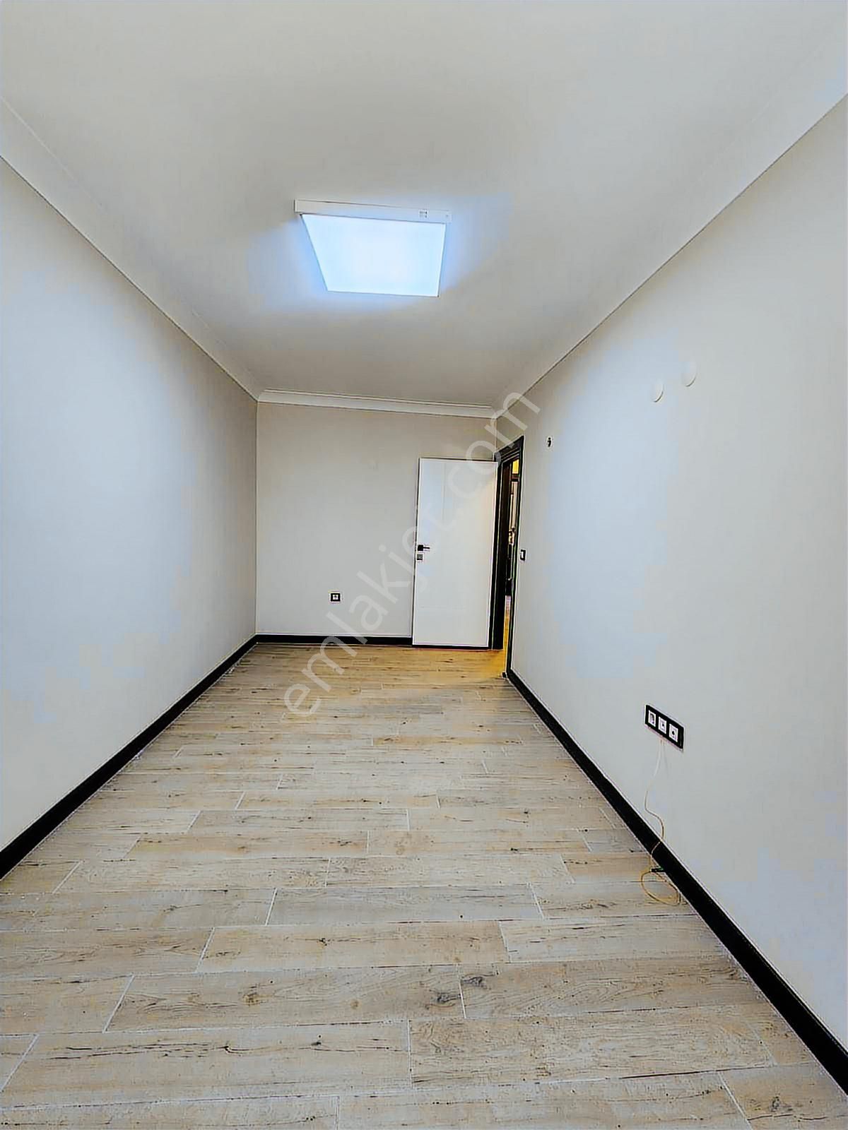 Bandırma Mavi Emlaktan Sunullah Mahallesinde 2+0 Satılık Daire - Görsel 9