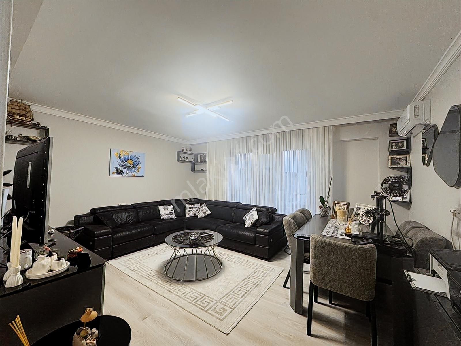 Bandırma Mavi Emlaktan İhsaniye Mahallesinde 3+1 Satılık Daire