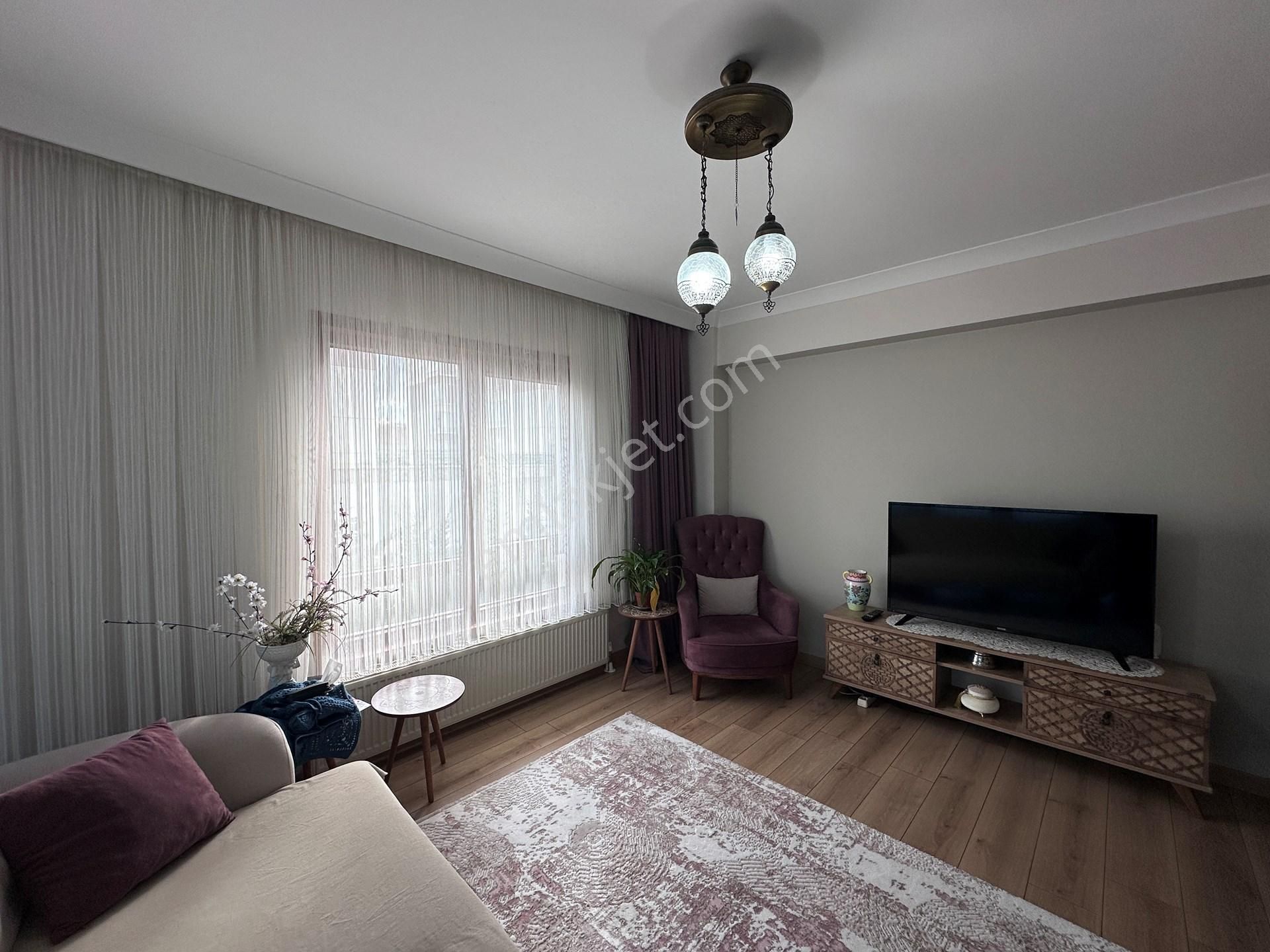 Zümrüt Park Konutlarında Merkezi Lokasyonda Site Dairesi - Görsel 31