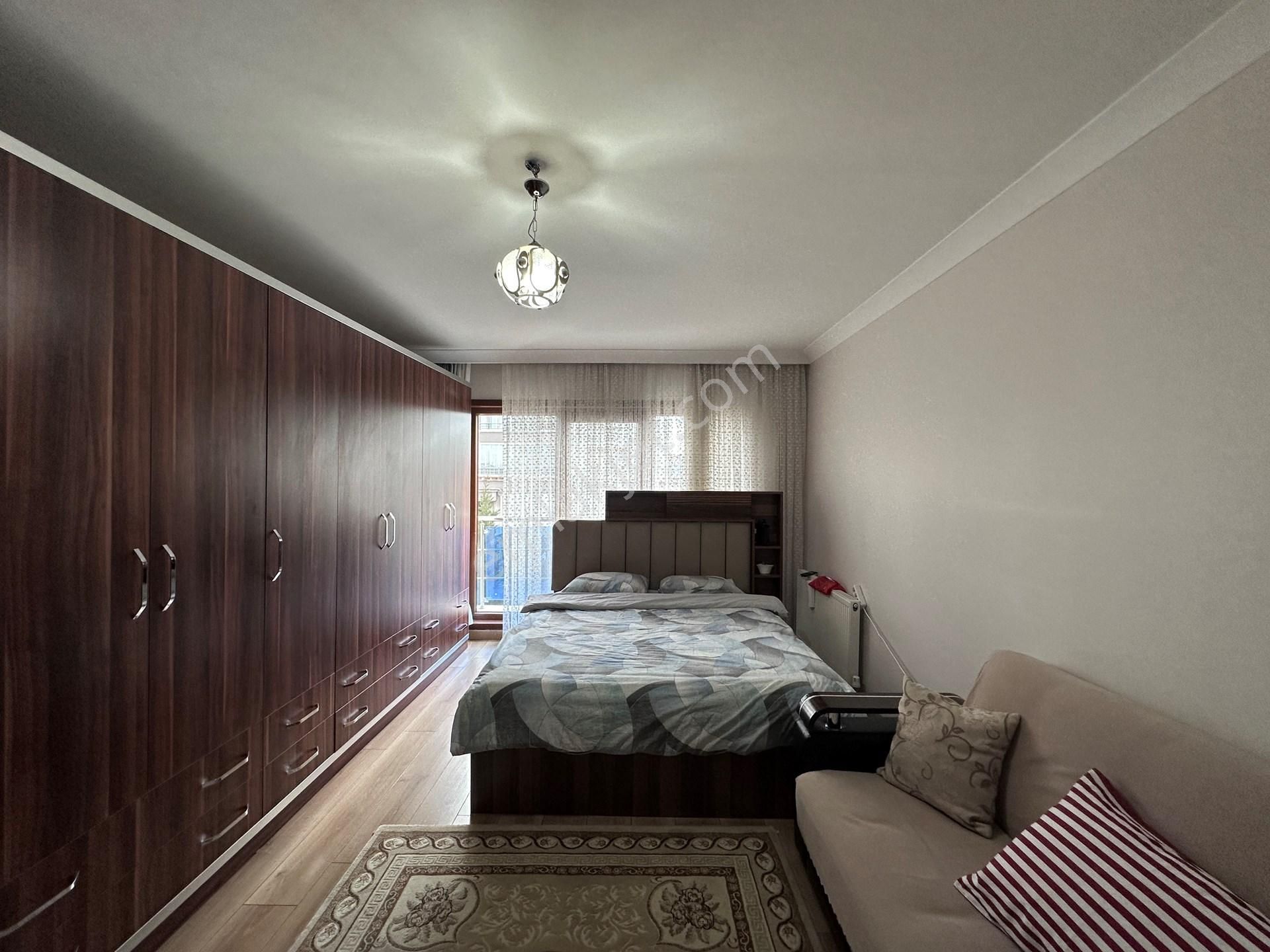 Zümrüt Park Konutlarında Merkezi Lokasyonda Site Dairesi - Görsel 35