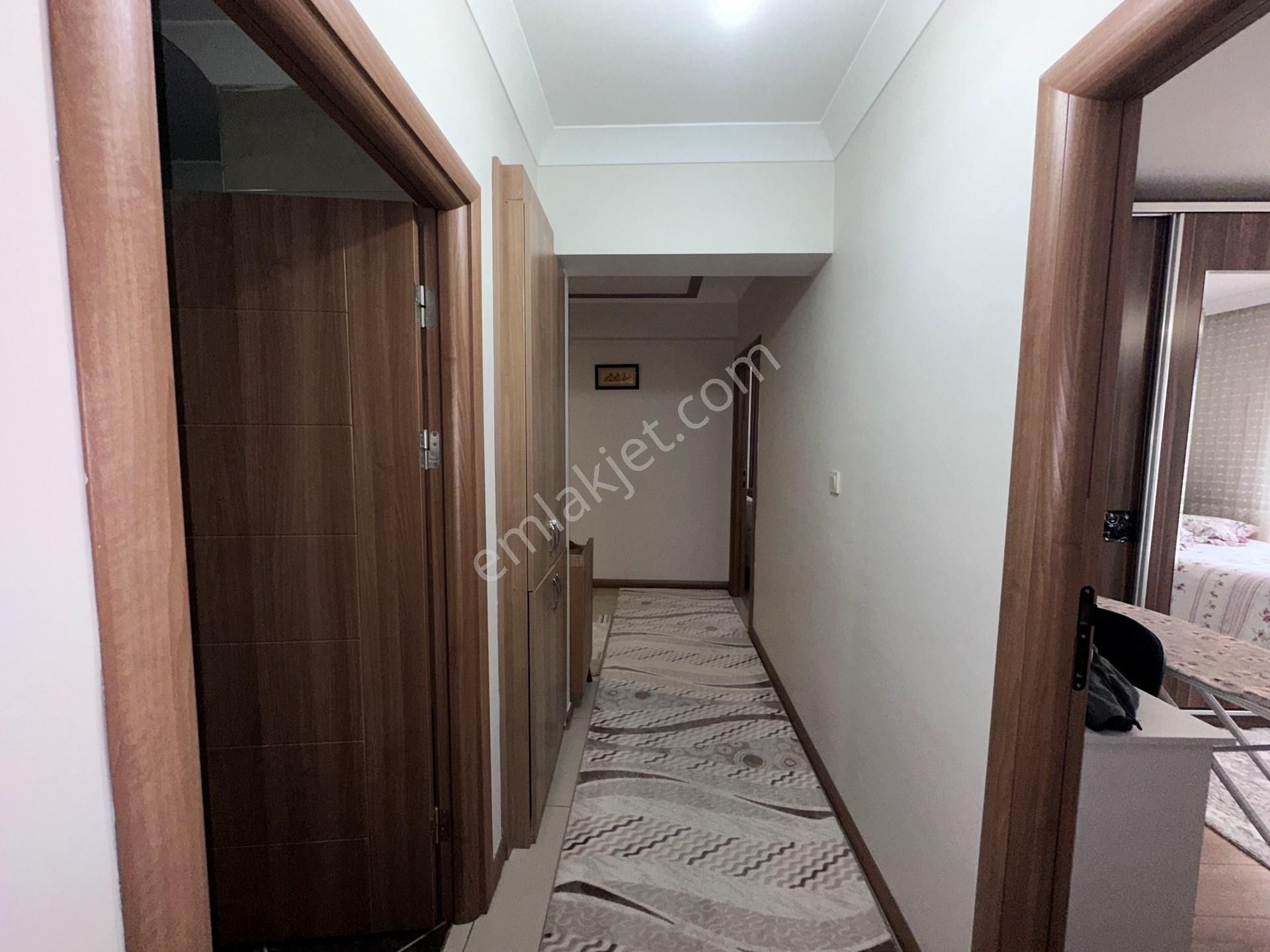 Zümrüt Park Konutlarında Merkezi Lokasyonda Site Dairesi - Görsel 24