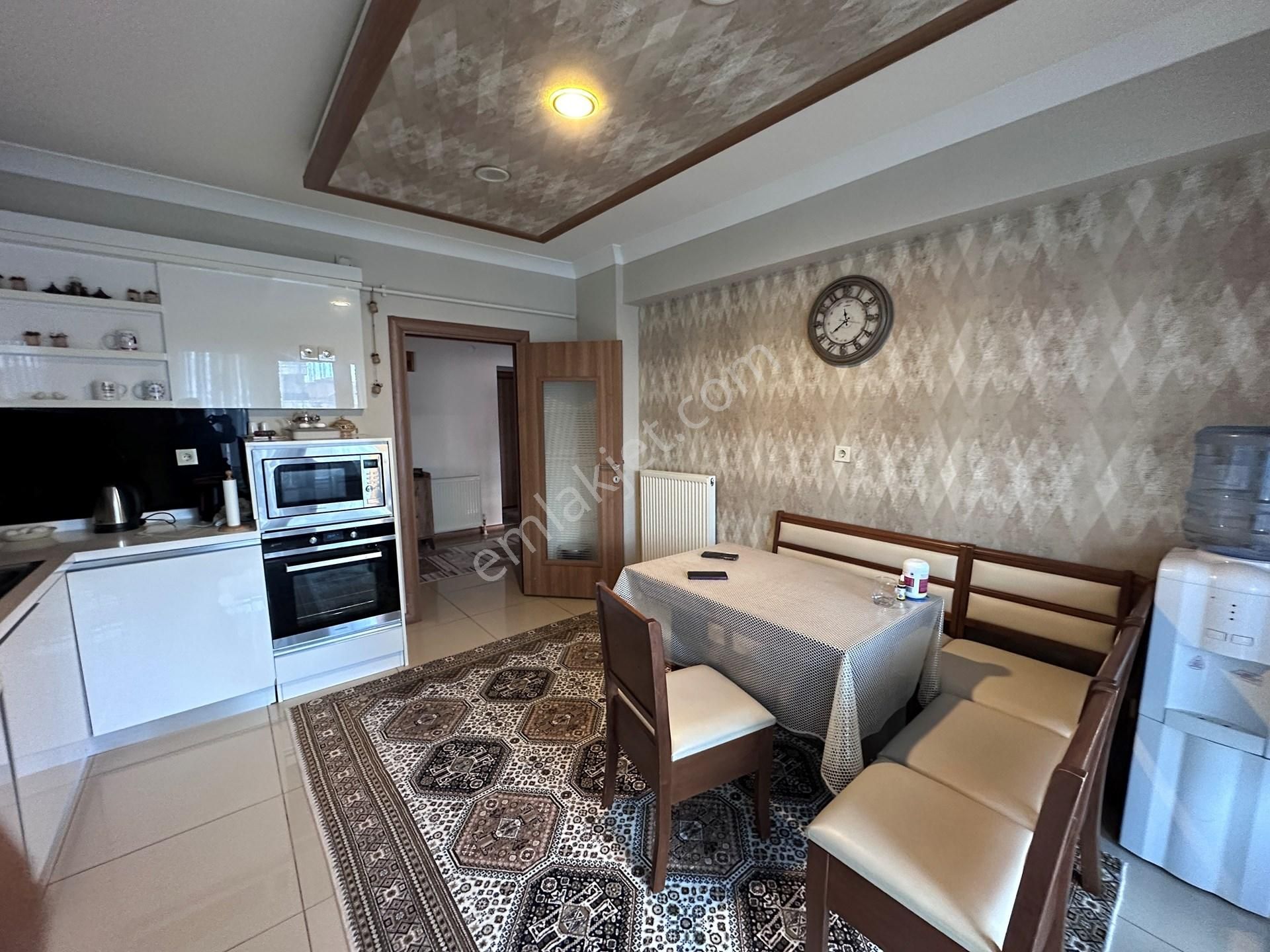 Zümrüt Park Konutlarında Merkezi Lokasyonda Site Dairesi - Görsel 14