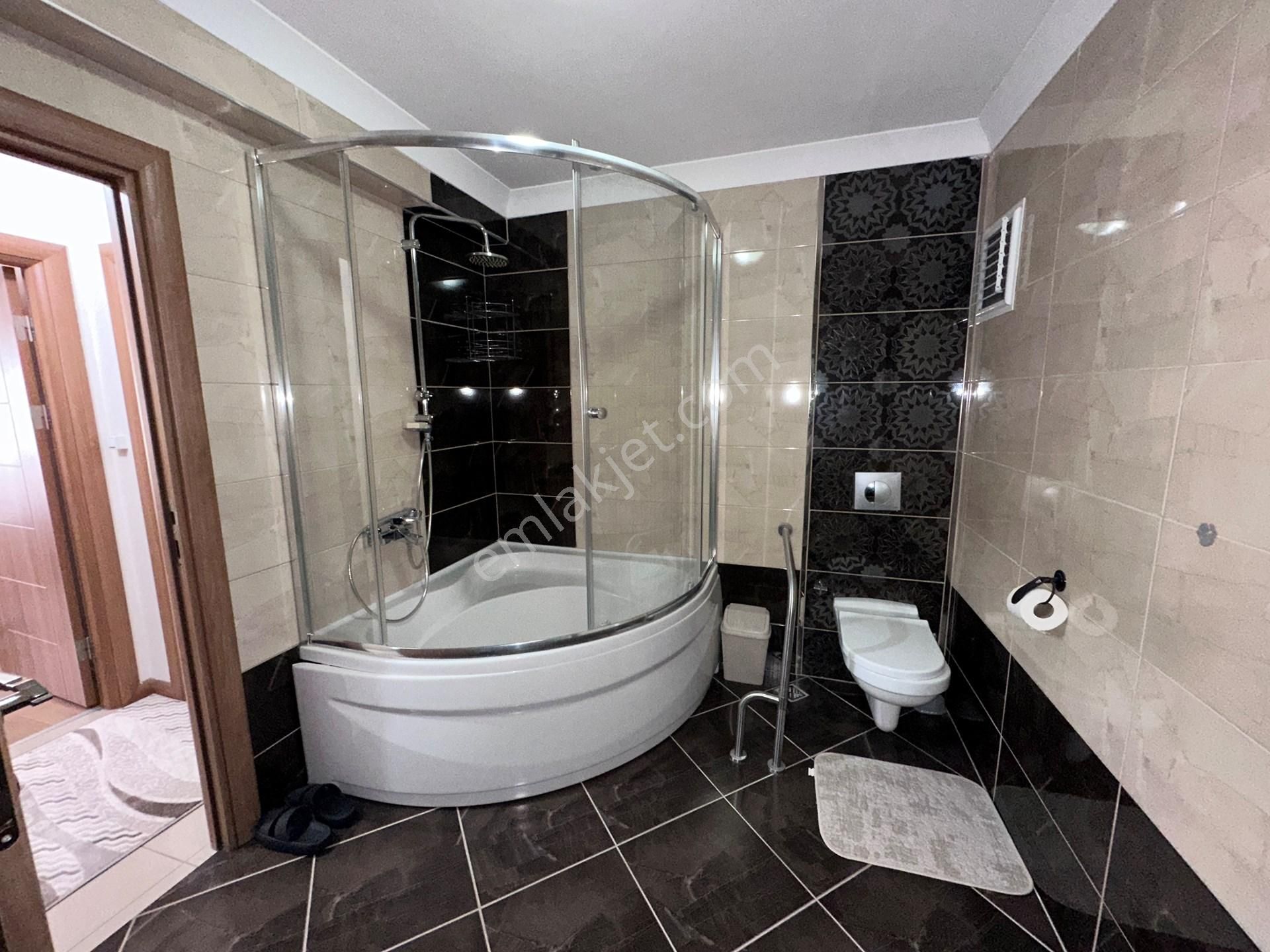 Zümrüt Park Konutlarında Merkezi Lokasyonda Site Dairesi - Görsel 17