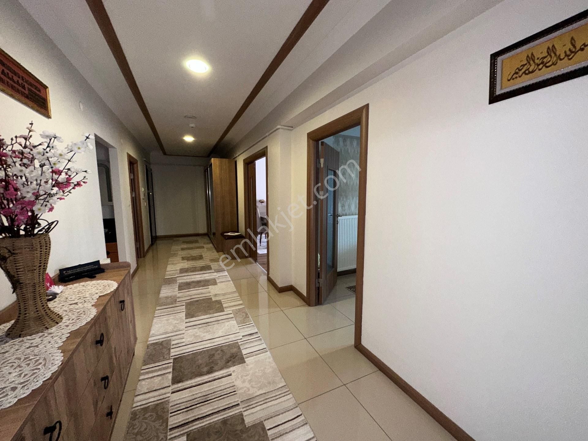 Zümrüt Park Konutlarında Merkezi Lokasyonda Site Dairesi - Görsel 25