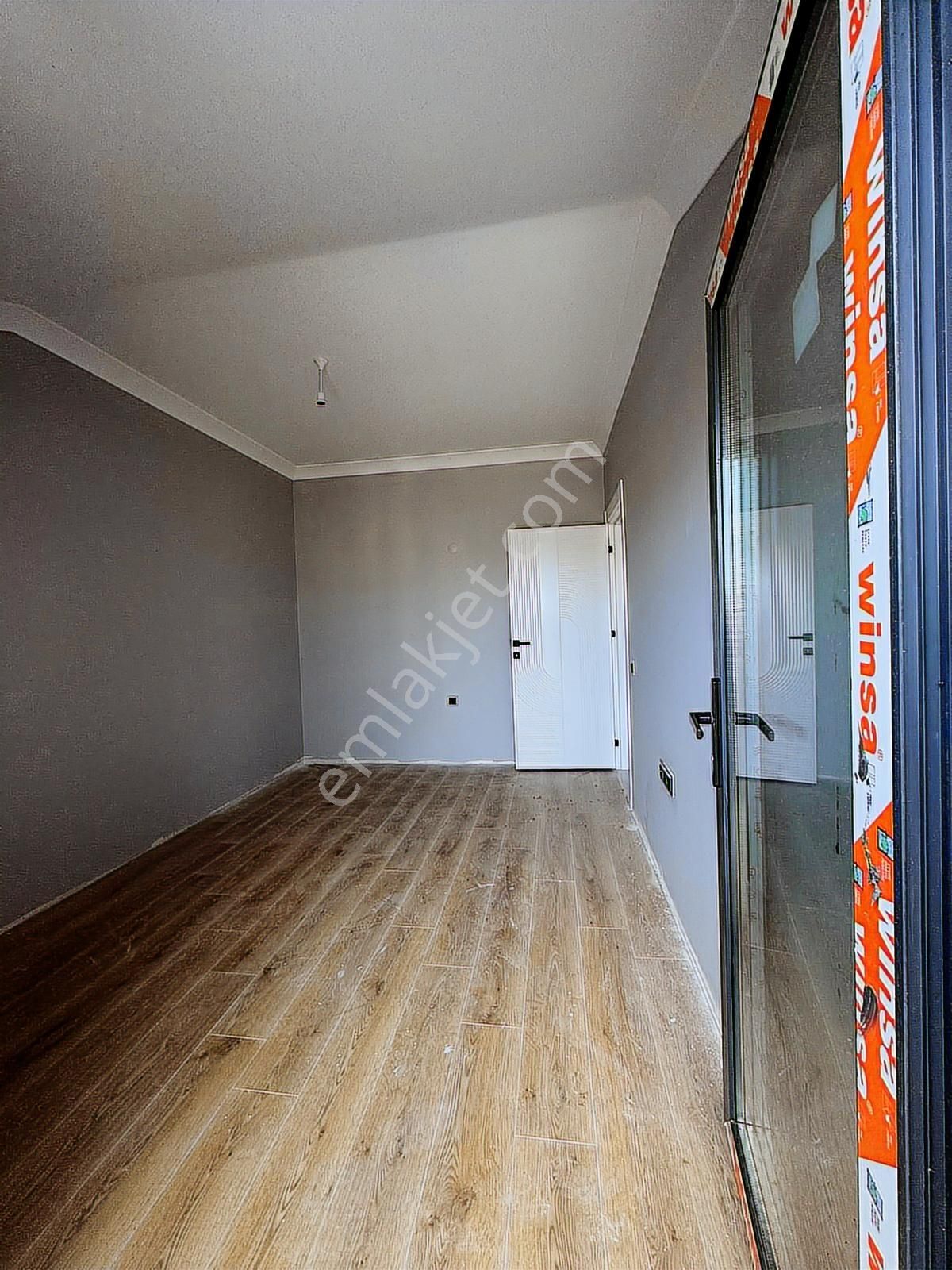Bandırma Mavi Emlaktan Yeni Mahallede 4+1 Dubleks Daire
