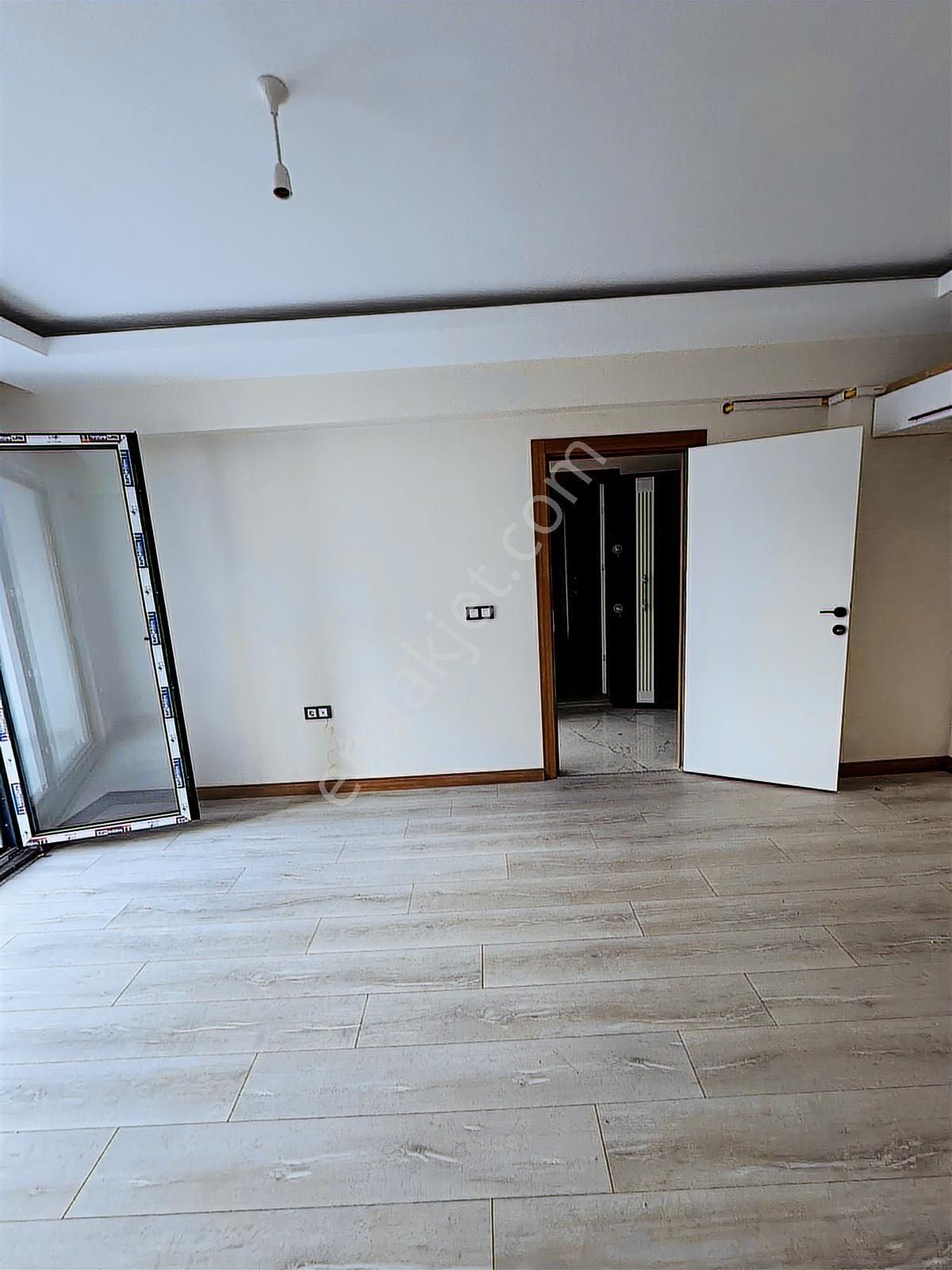 Bandırma Mavi Emlaktan Yeni Mahallede 1+1 Satılık Daire - Görsel 23