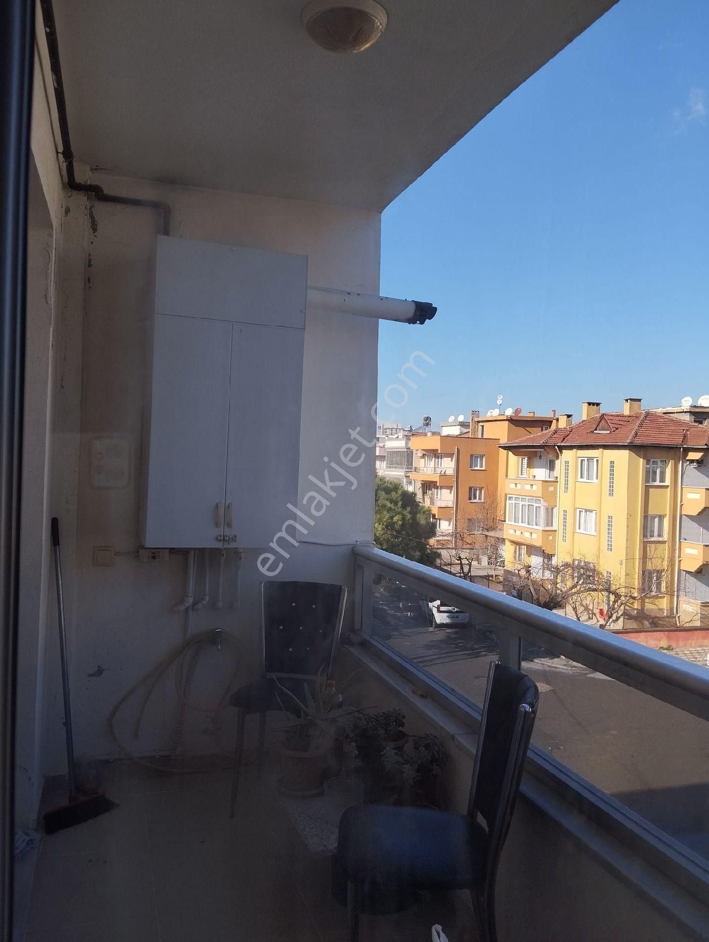 Akhisar Hürriyette Kapalı Ve Açık Teraslı 255 M² Net 5+1 Dubleks - Görsel 9