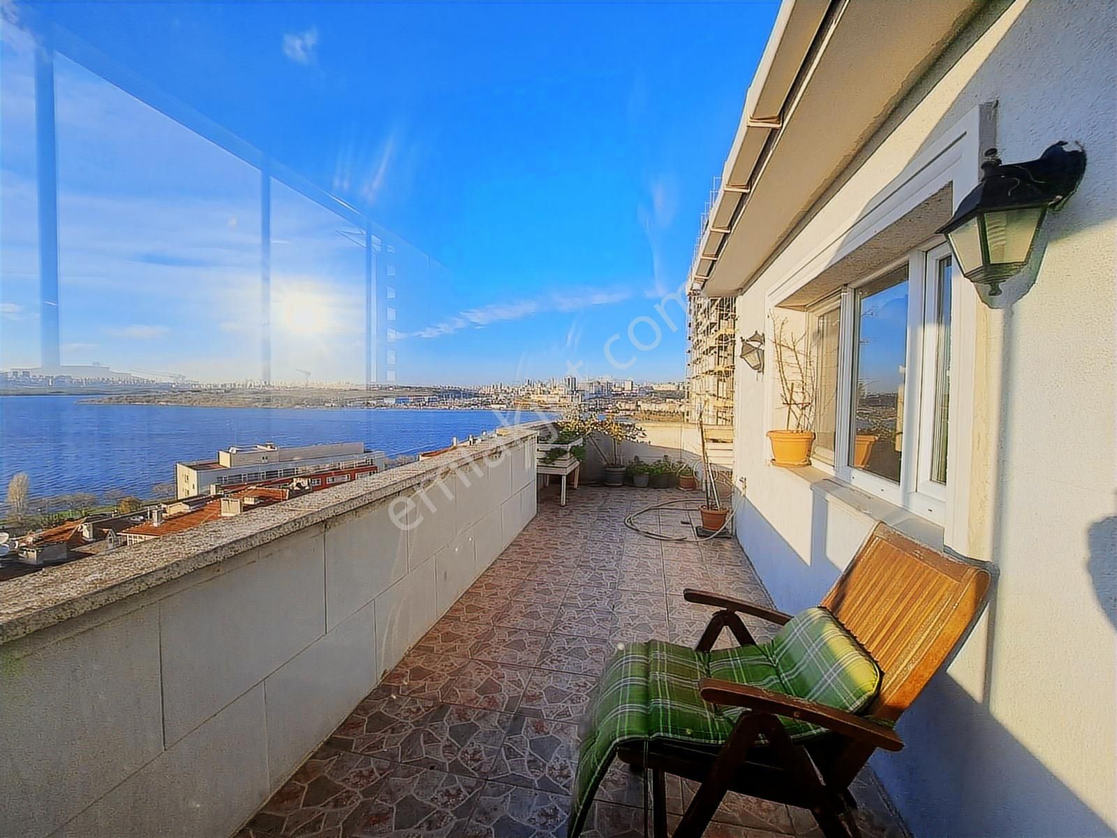 Küçükçekme Cumhuriyet Mh. (soğuksu) / Göl Manzaralı Dubleks 3+2