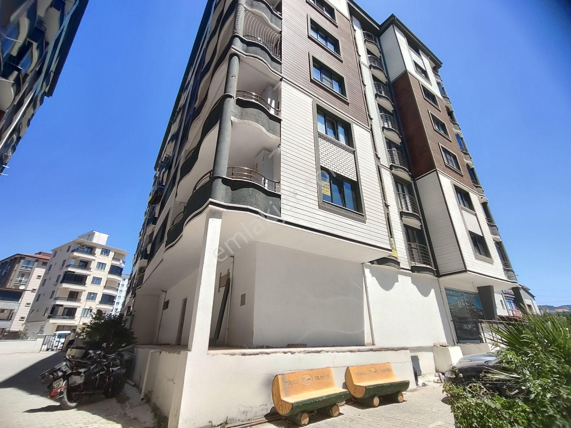 Kardeş'ten Kadıköy Akbulut Evlerinde Doğalgazlı 3+1 Geniş Daire - Görsel 3