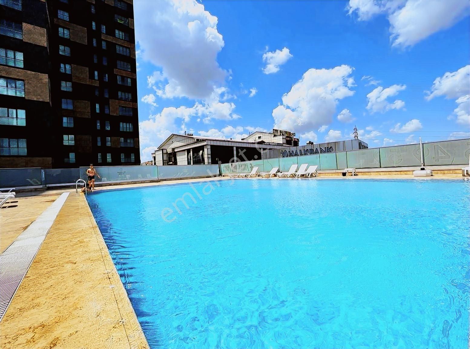 Küçükçekmece / Quality Rzd. / Satılık Boş / Eşyalı / 96 M² / 2+1 - Görsel 18