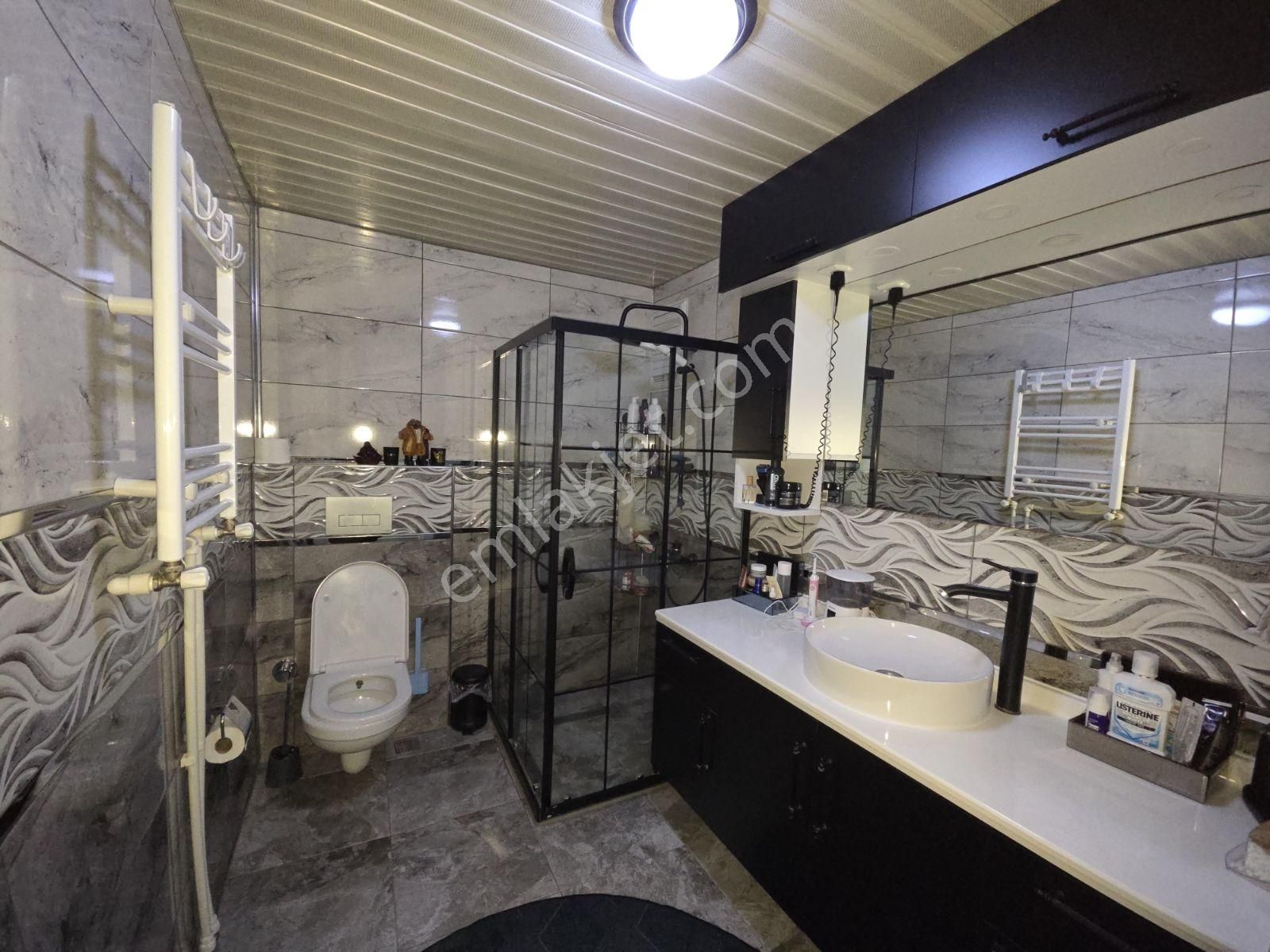 Atakent Menekşe 2'de / Bütünüyle Modern Tadilatlı / Satılık 3+1 - Görsel 18